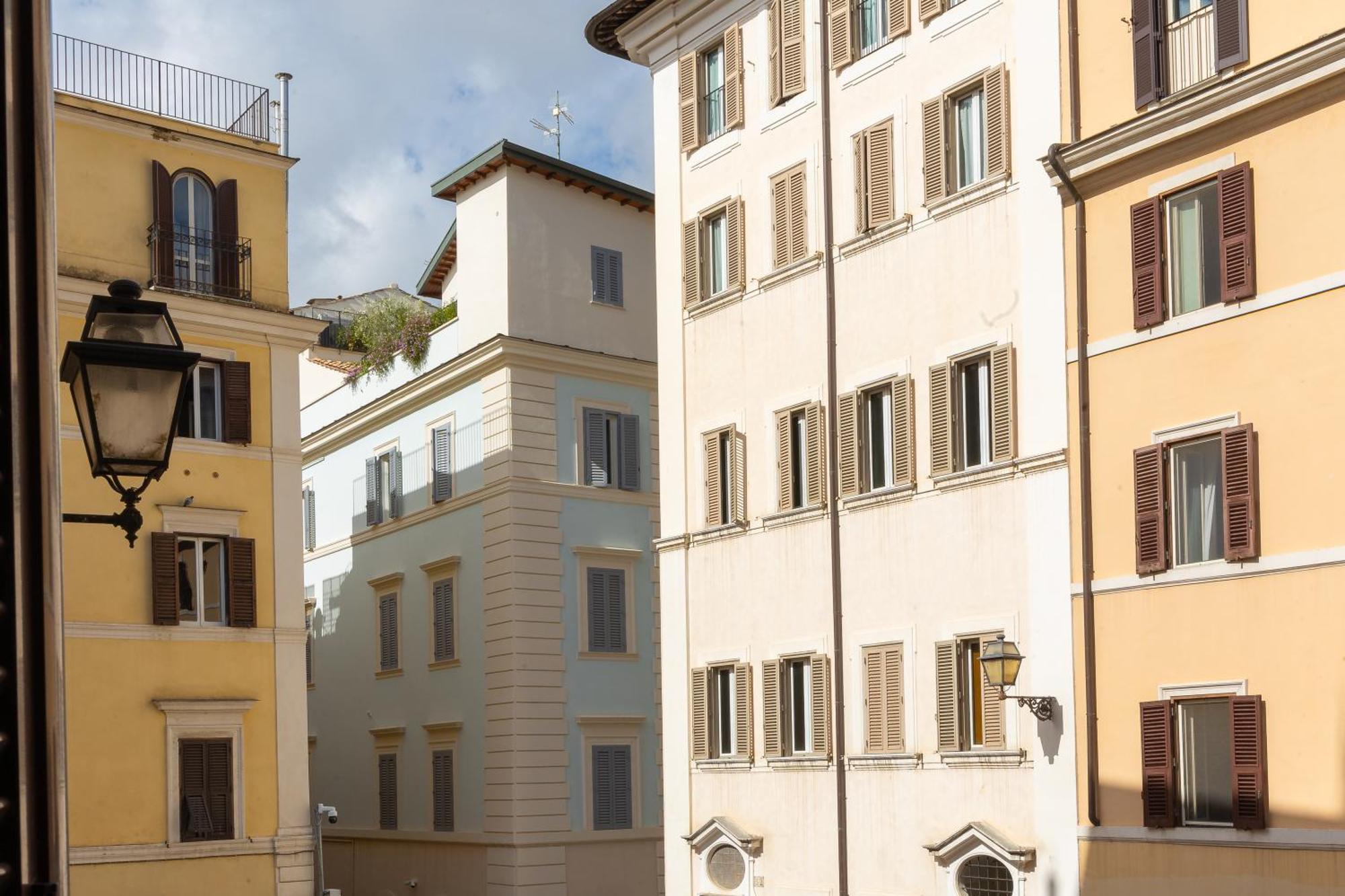 Amazing 3-bedrooms Pantheon Apartment