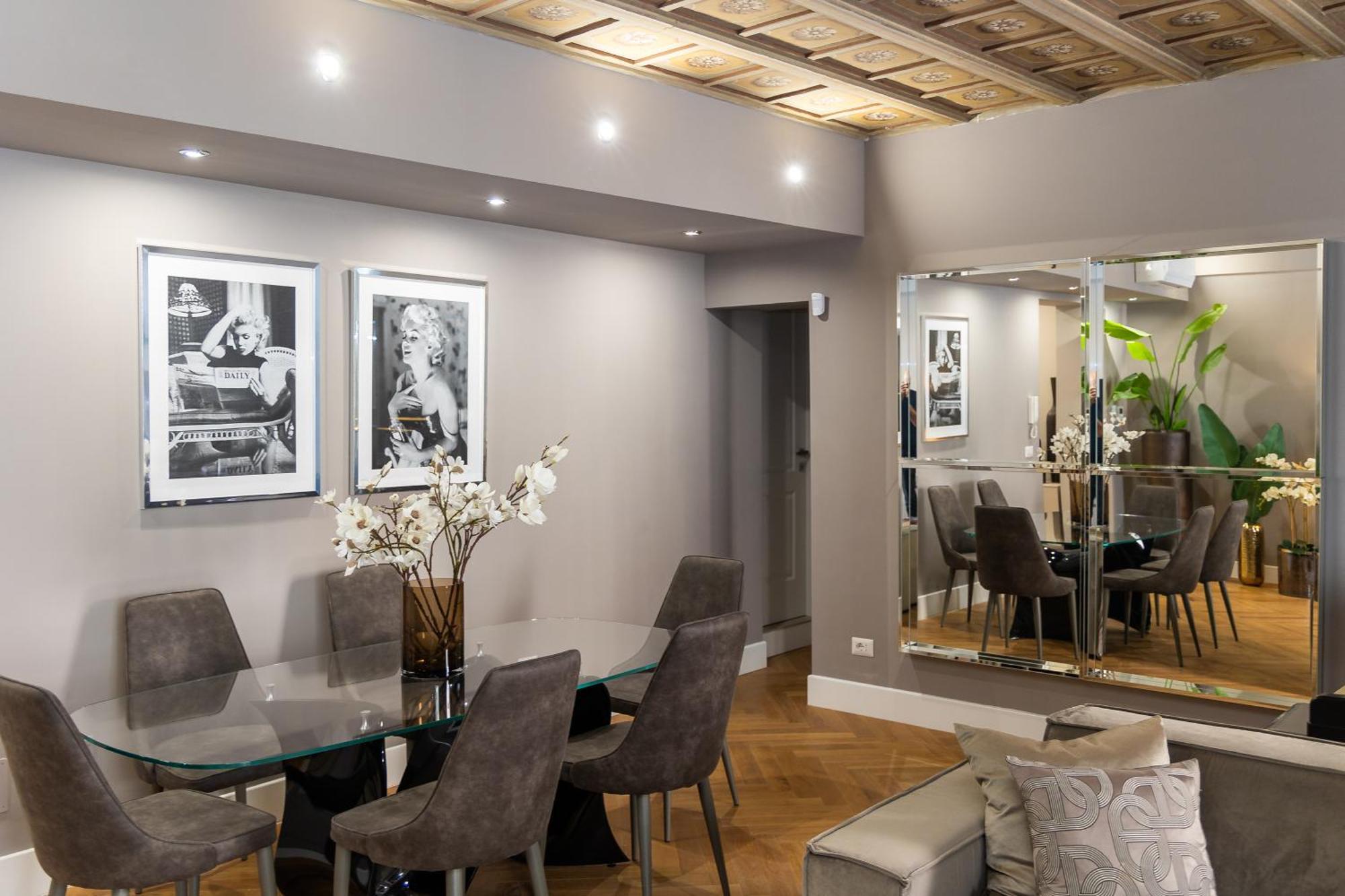 Amazing 3-bedrooms Pantheon Apartment *
