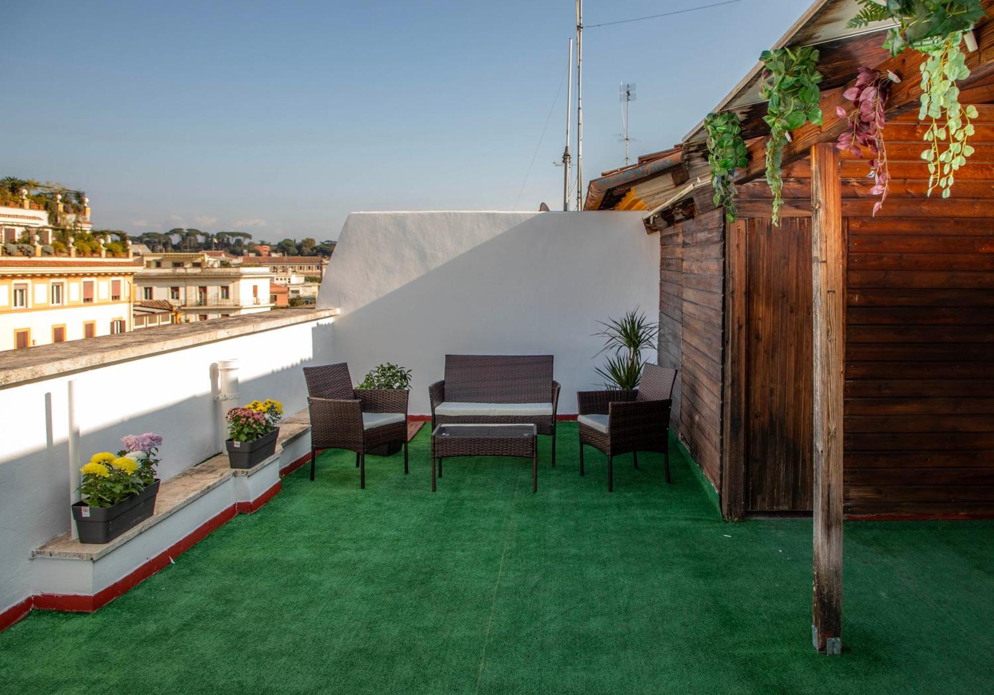 Vatican Penthouse With Terrace Appartement