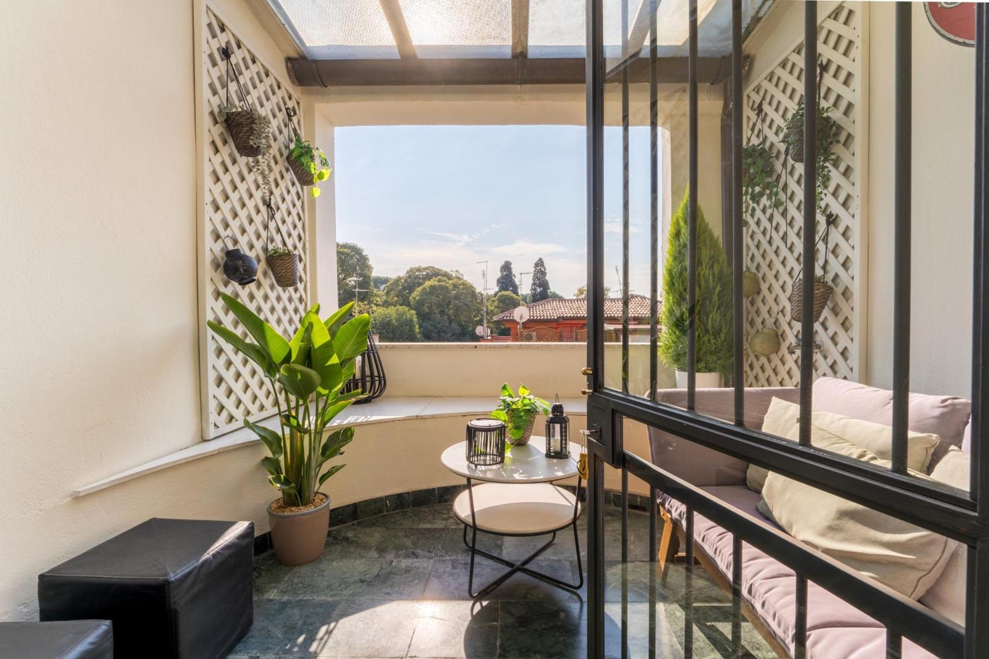 Comics Penthouse, Funny Flat Nearby Colosseum Apartment *