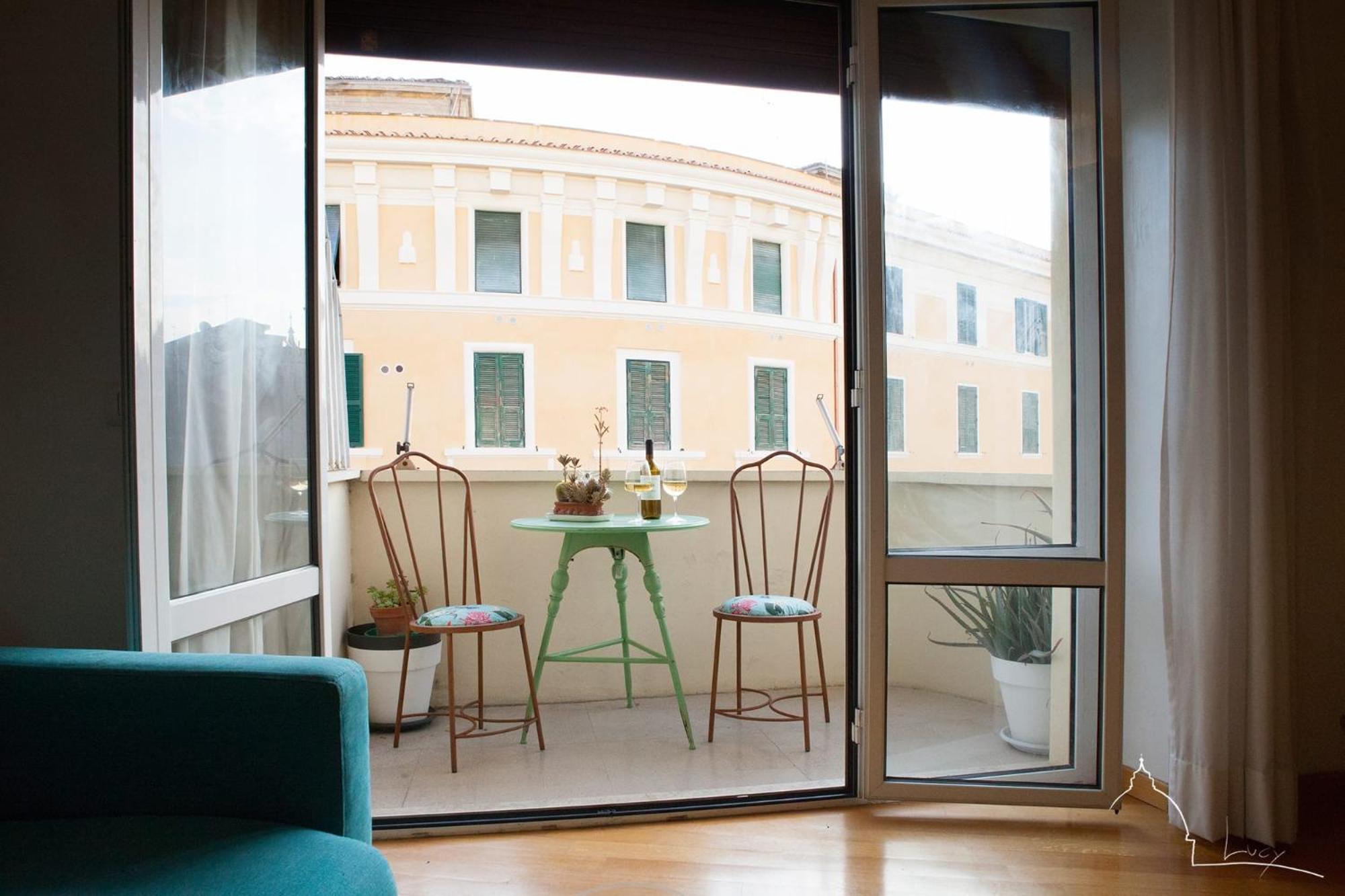 Lucy Vista San Pietro * Rome