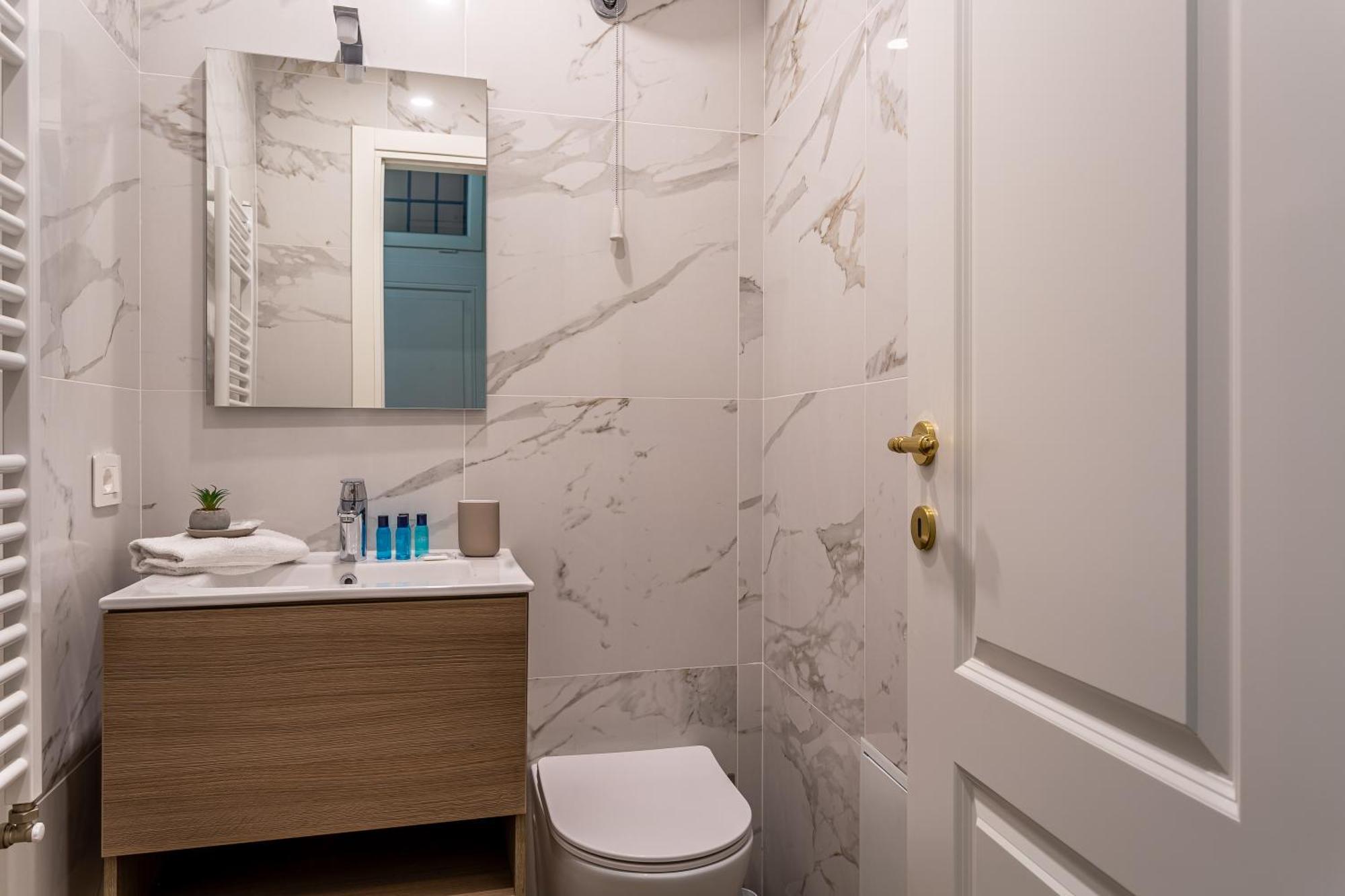 Apartment Iflat Augustus Near Pantheon *