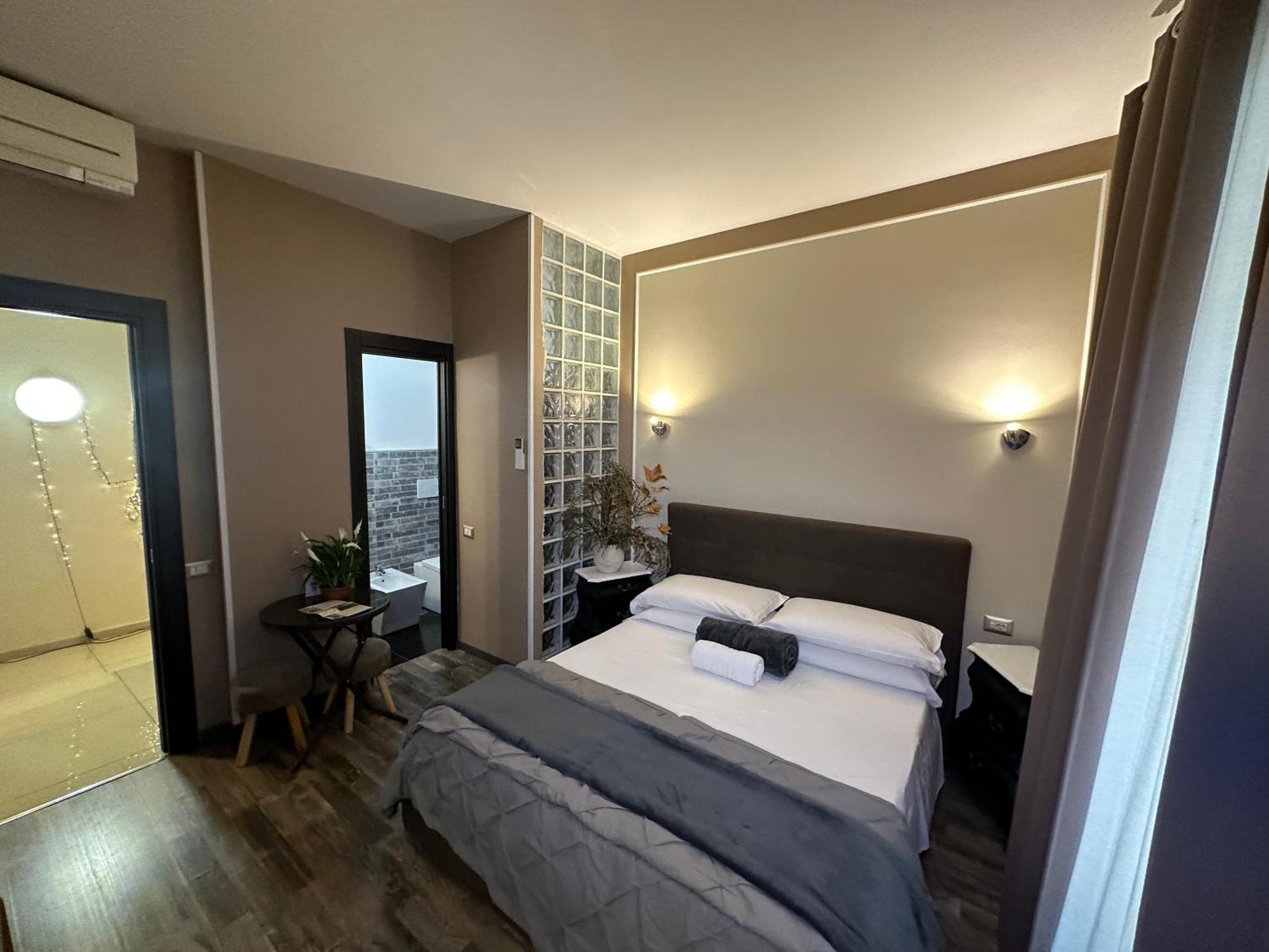 Candia 4* Roma
