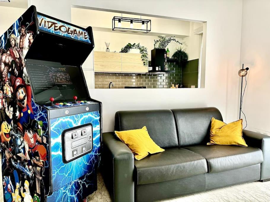 Moderno E Confortevole Con Posto Auto- Wifi Veloce Apartment *