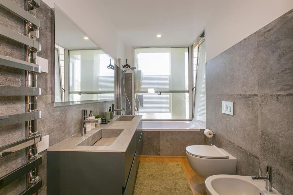 Luxe Vatican Penthouse Apartment Rome