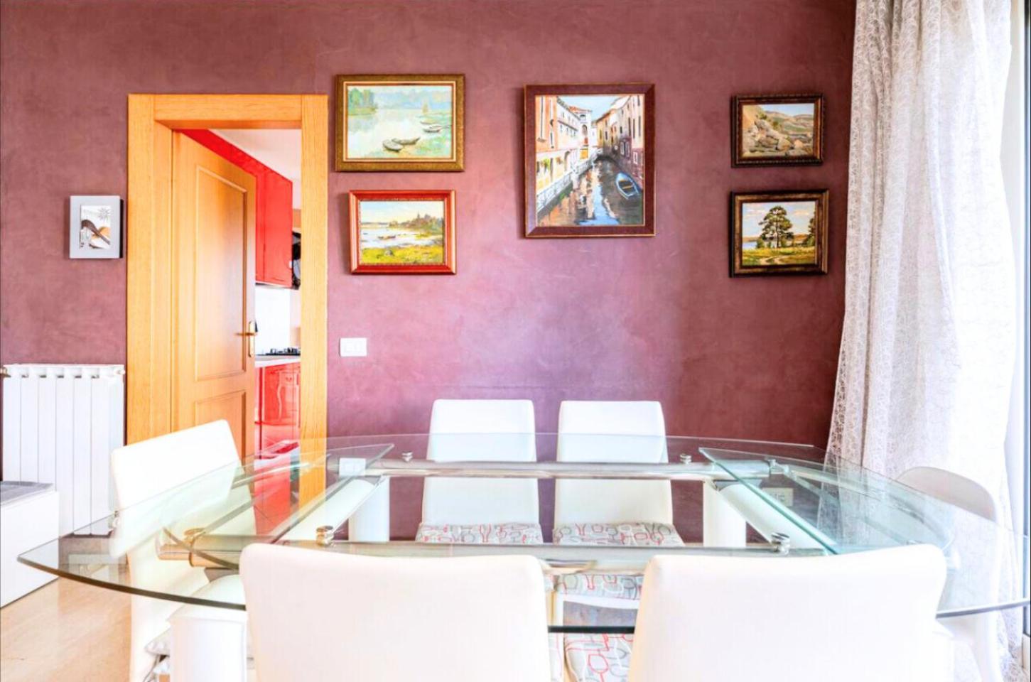 Fiera Di Luxury Apartment