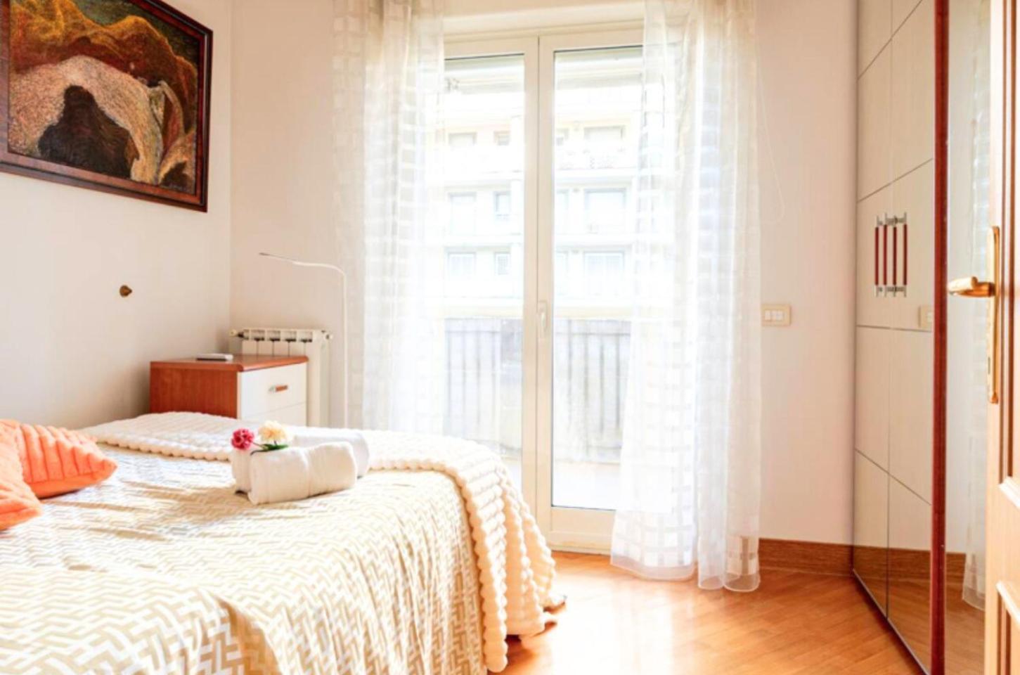 Fiera Di Luxury Apartment