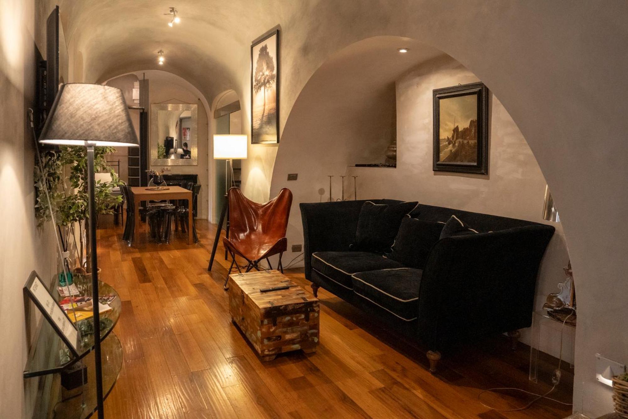 Domus Ciancaleoni - Colosseum - Rione Monti Roma