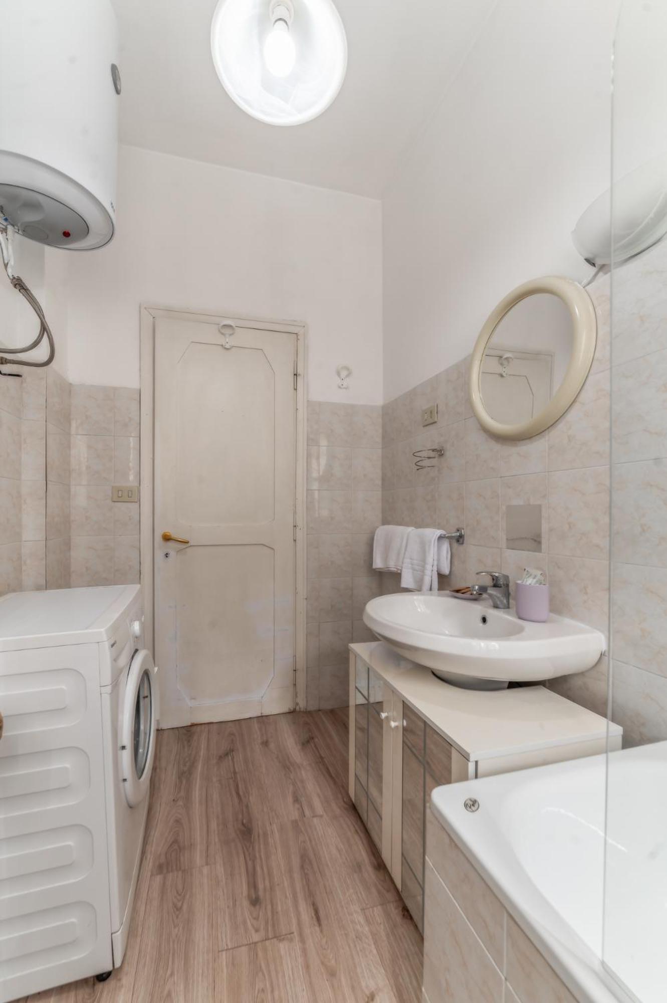 Casa Giuli - Metro Jonio Apartment Rome