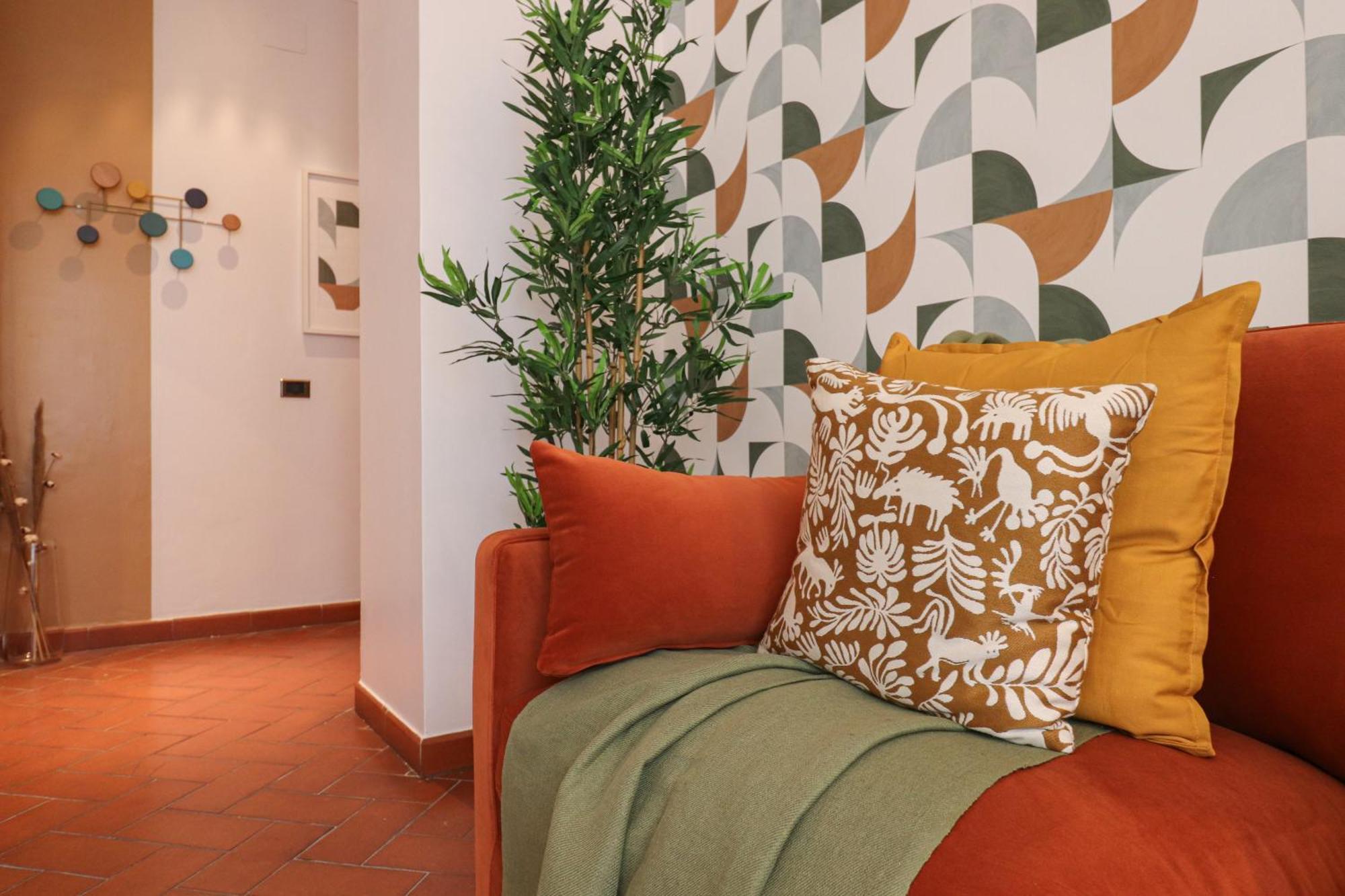 Valery - Stylish Close To Vatican