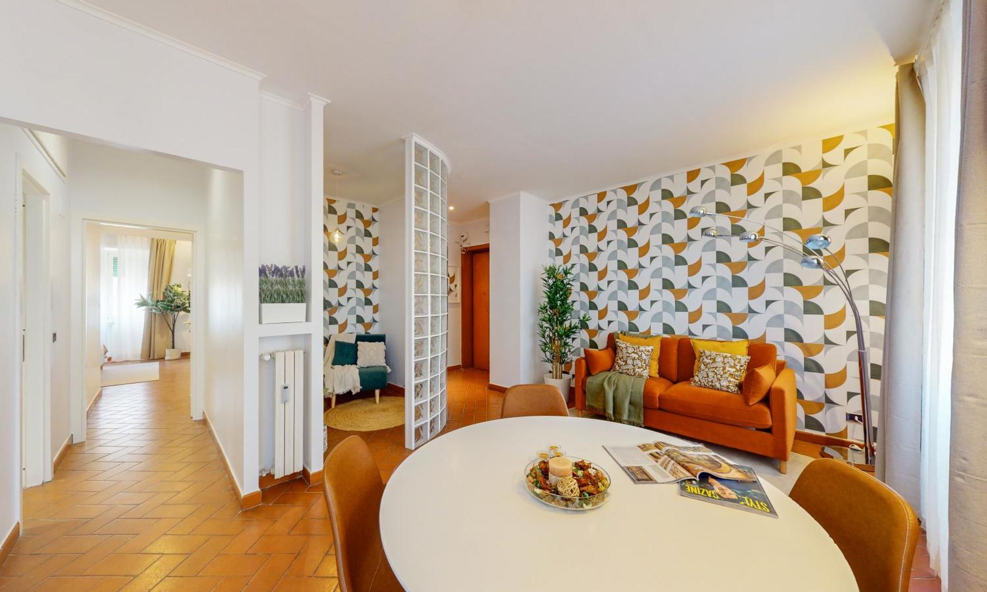 Valery - Stylish Close To Vatican *