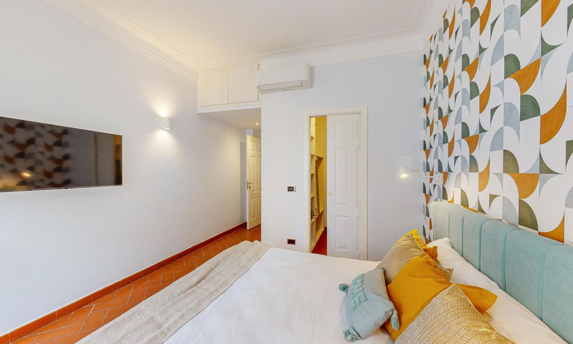 Valery - Stylish Close To Vatican Rome