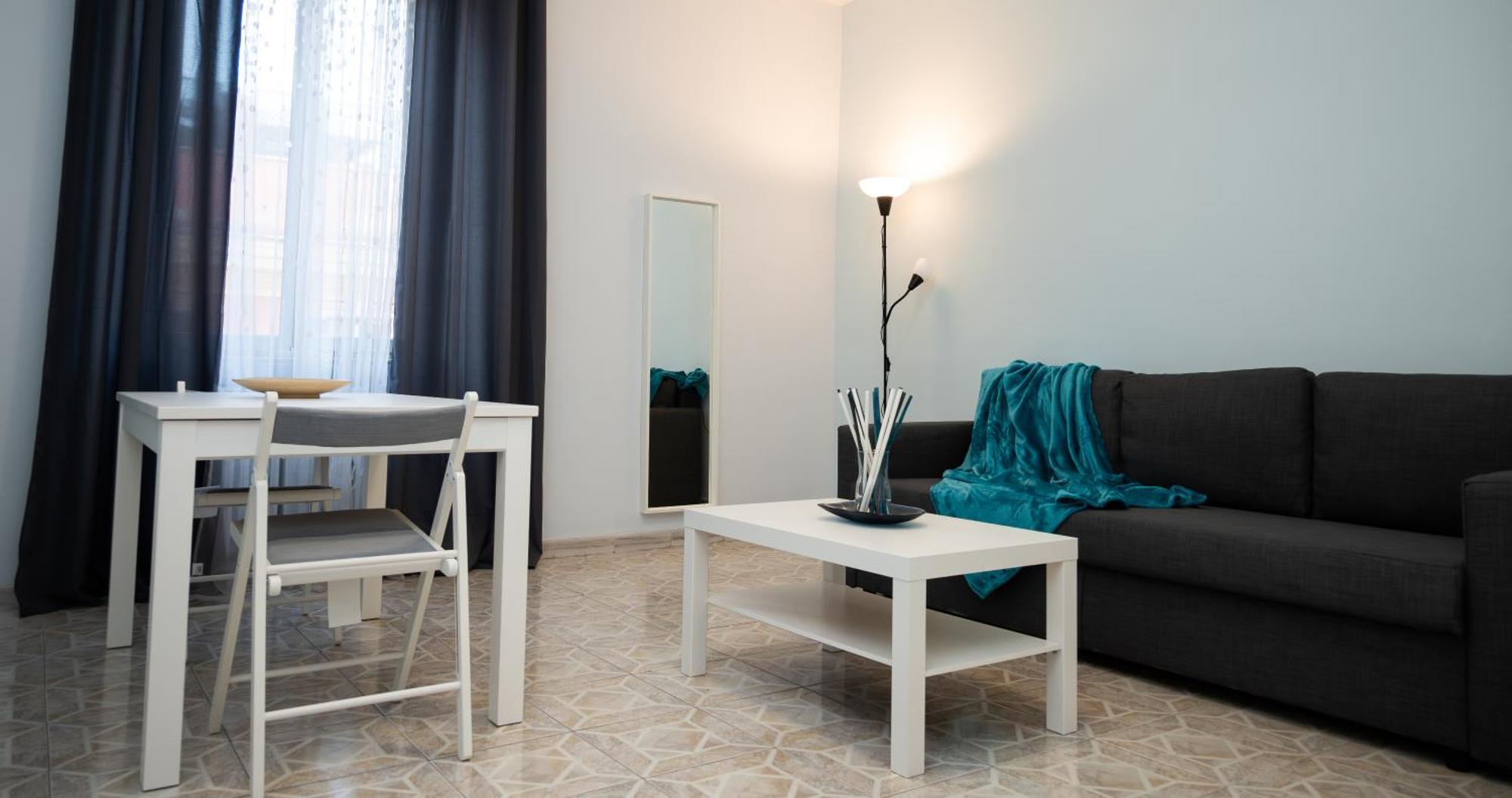 Porta Pia By Hostand * Roma
