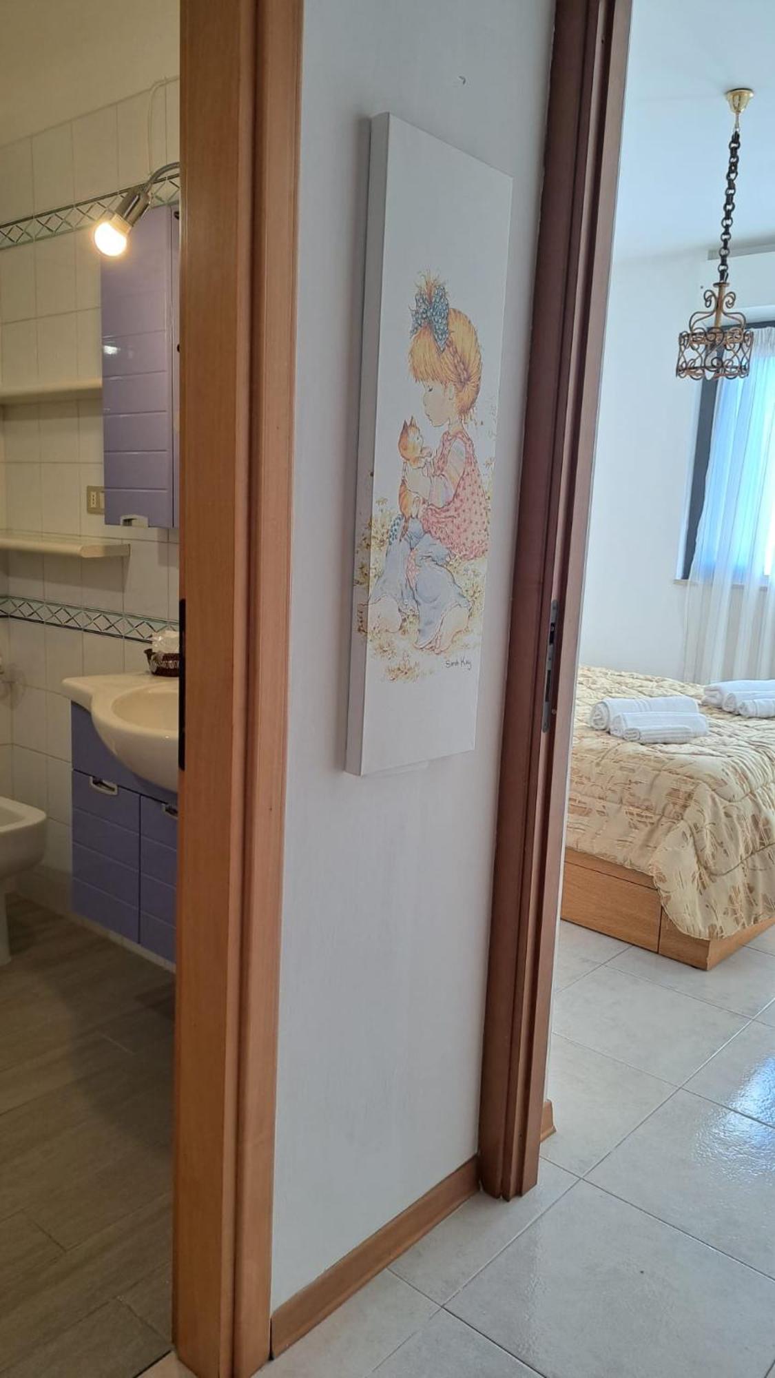 Tiburtina Apartment *