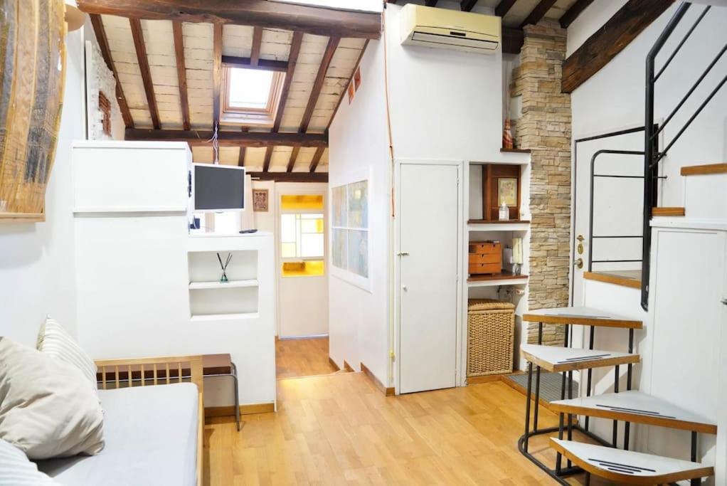 Trastevere Lovely Loft