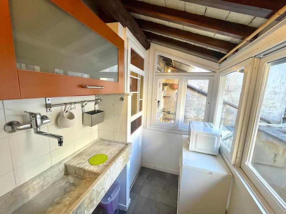 Trastevere Lovely Loft Apartment Rome