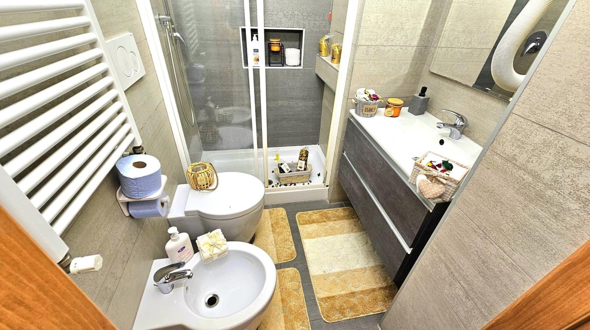 Guest house A Casa Simpatia - Check-in Via Bixio, 41