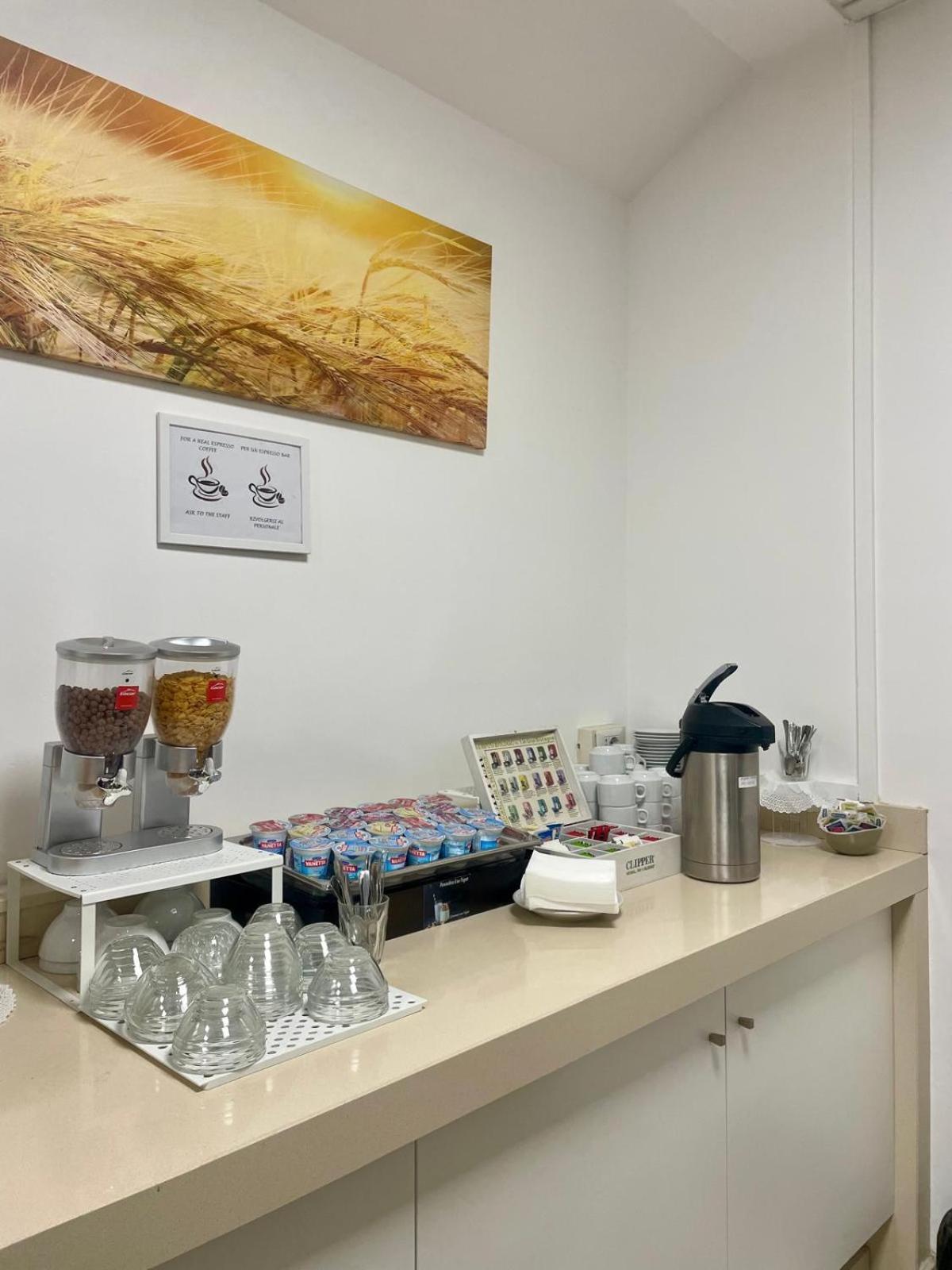 Hotel Casa Per Ferie Santa Maria Alle Fornaci 3*