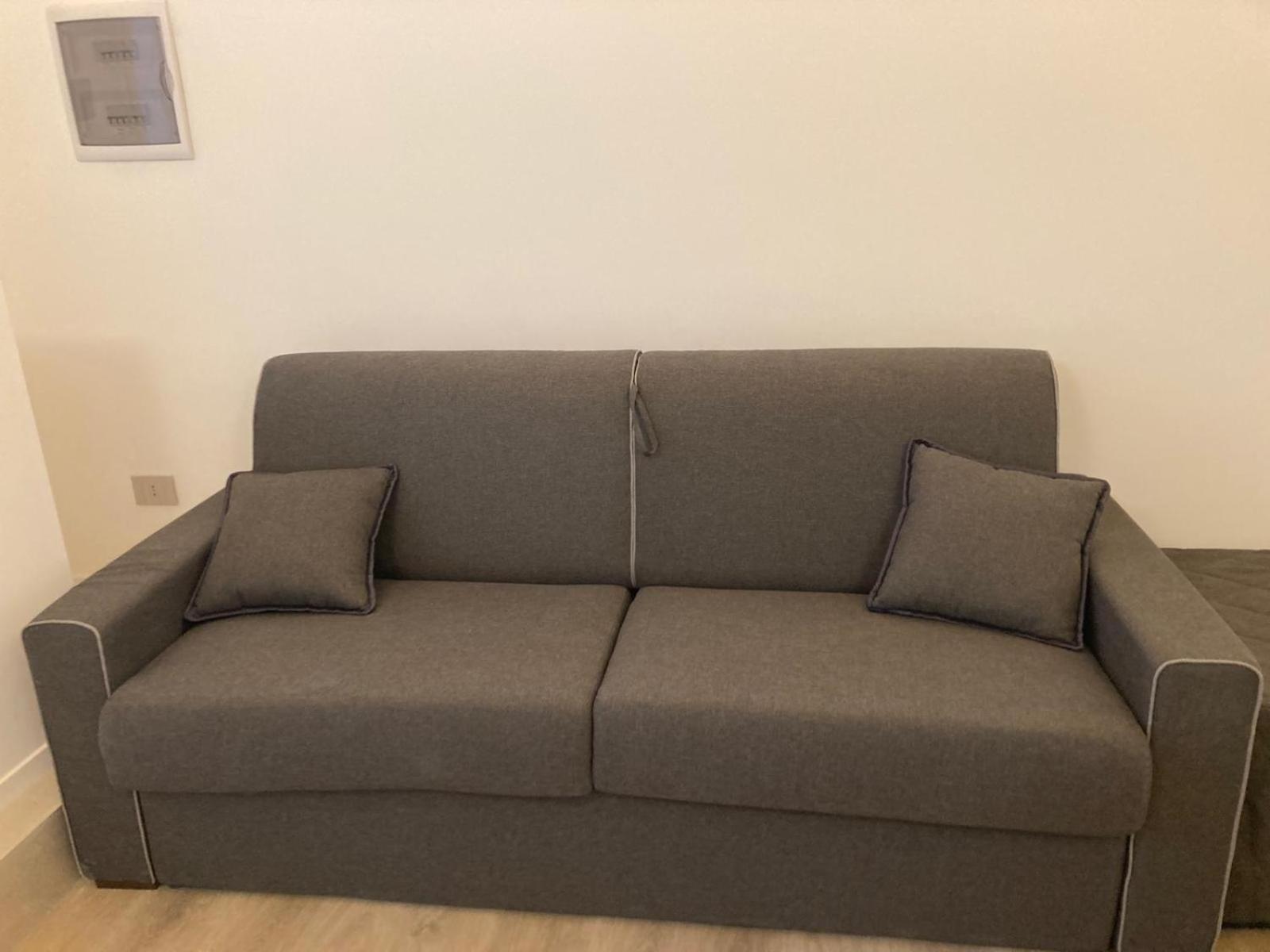 Manzoni Bilocale Con Doppi Servizi Piano Terra Apartment *