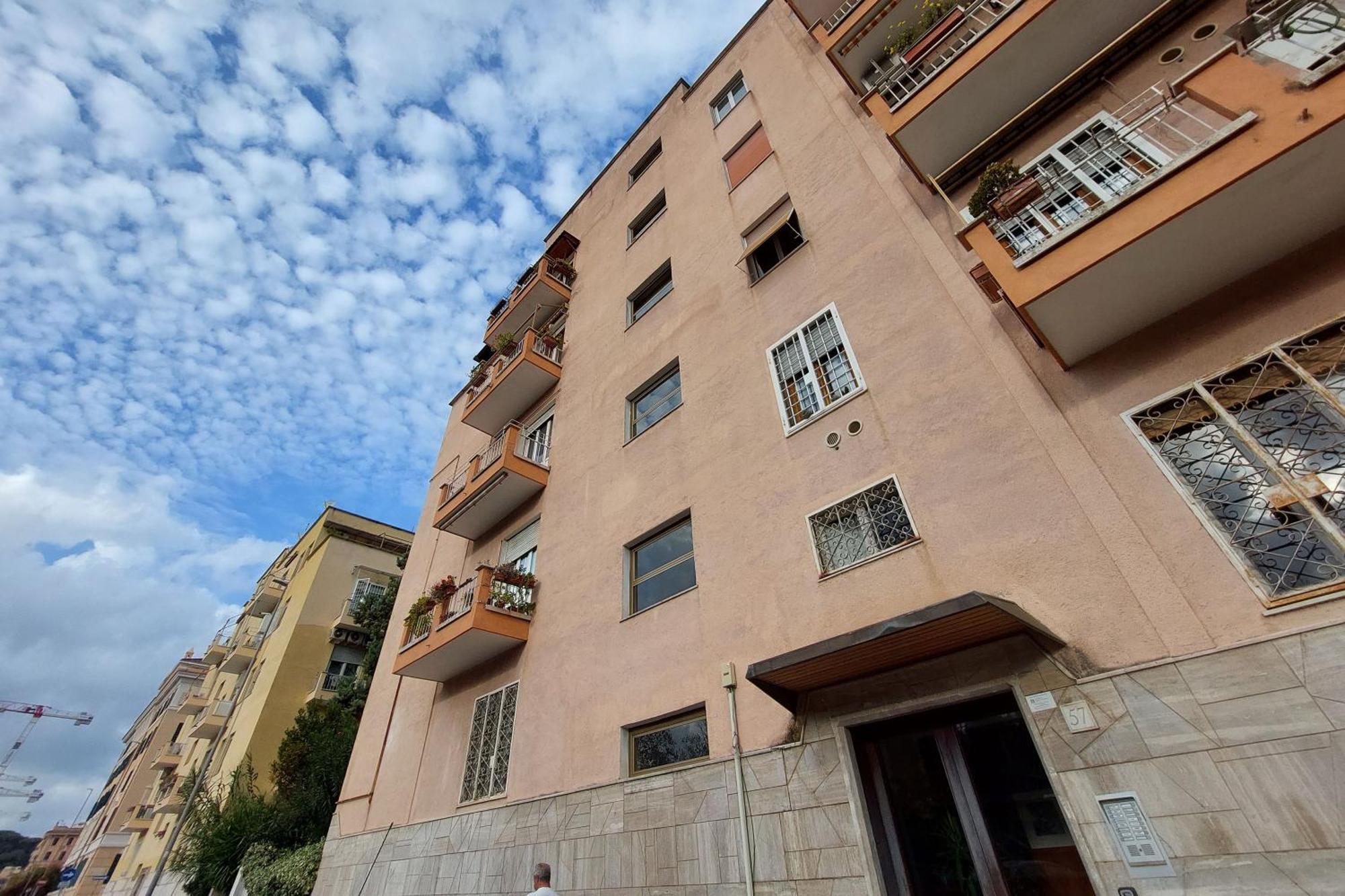 San Pietro's Flat Rome