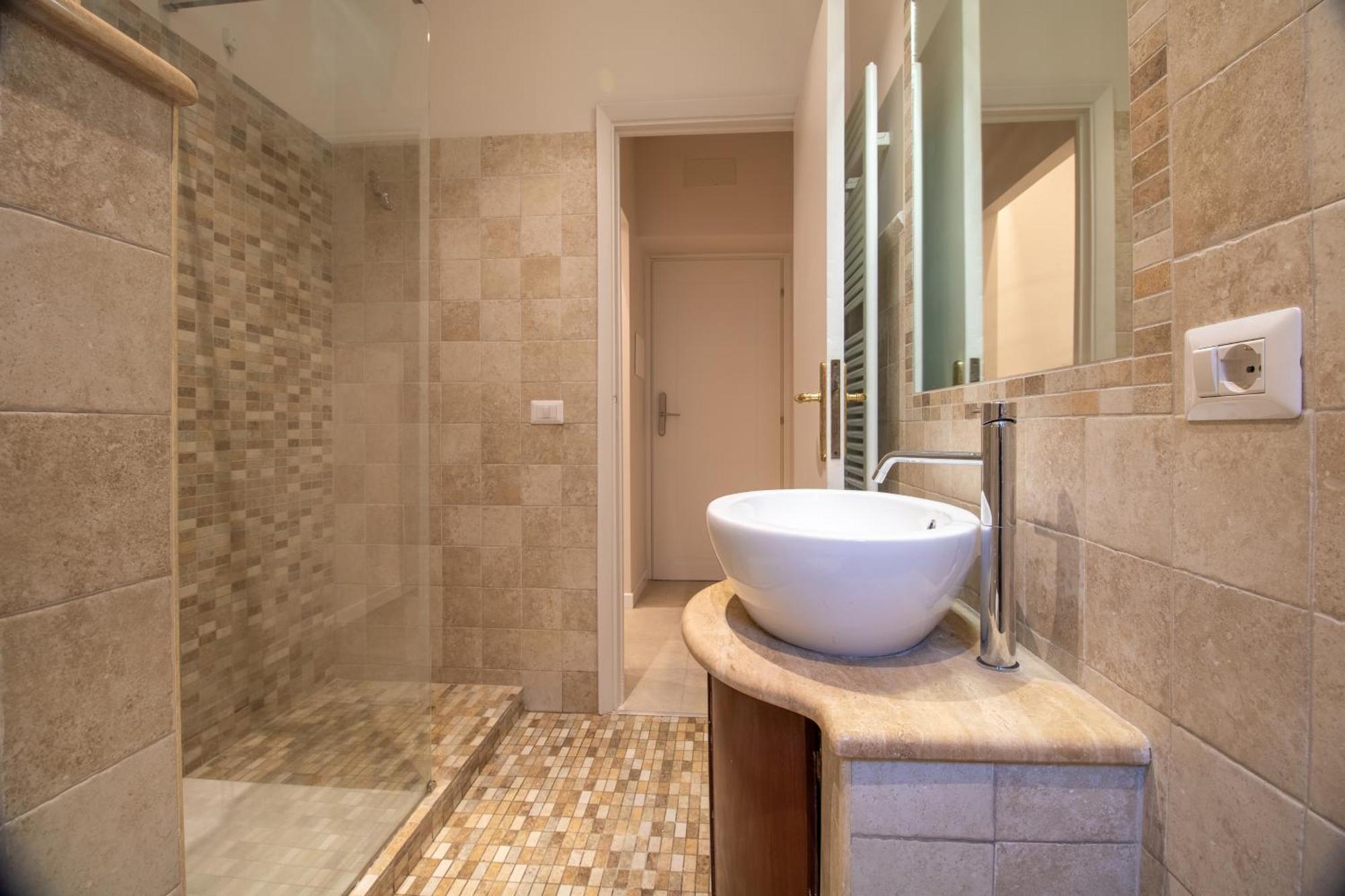 Cunabu Emilio Hotel Rome
