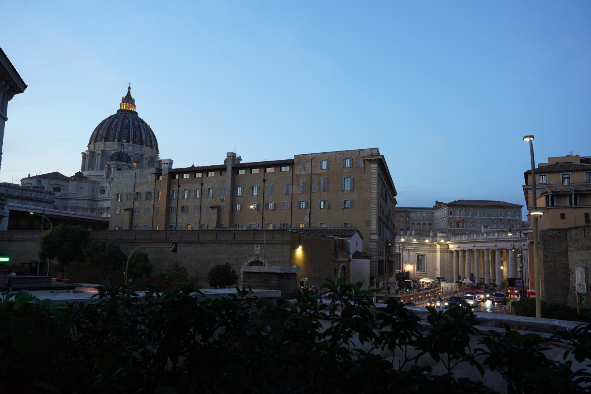 Apartment Lux Vatican In Front Of Saint Peter! *