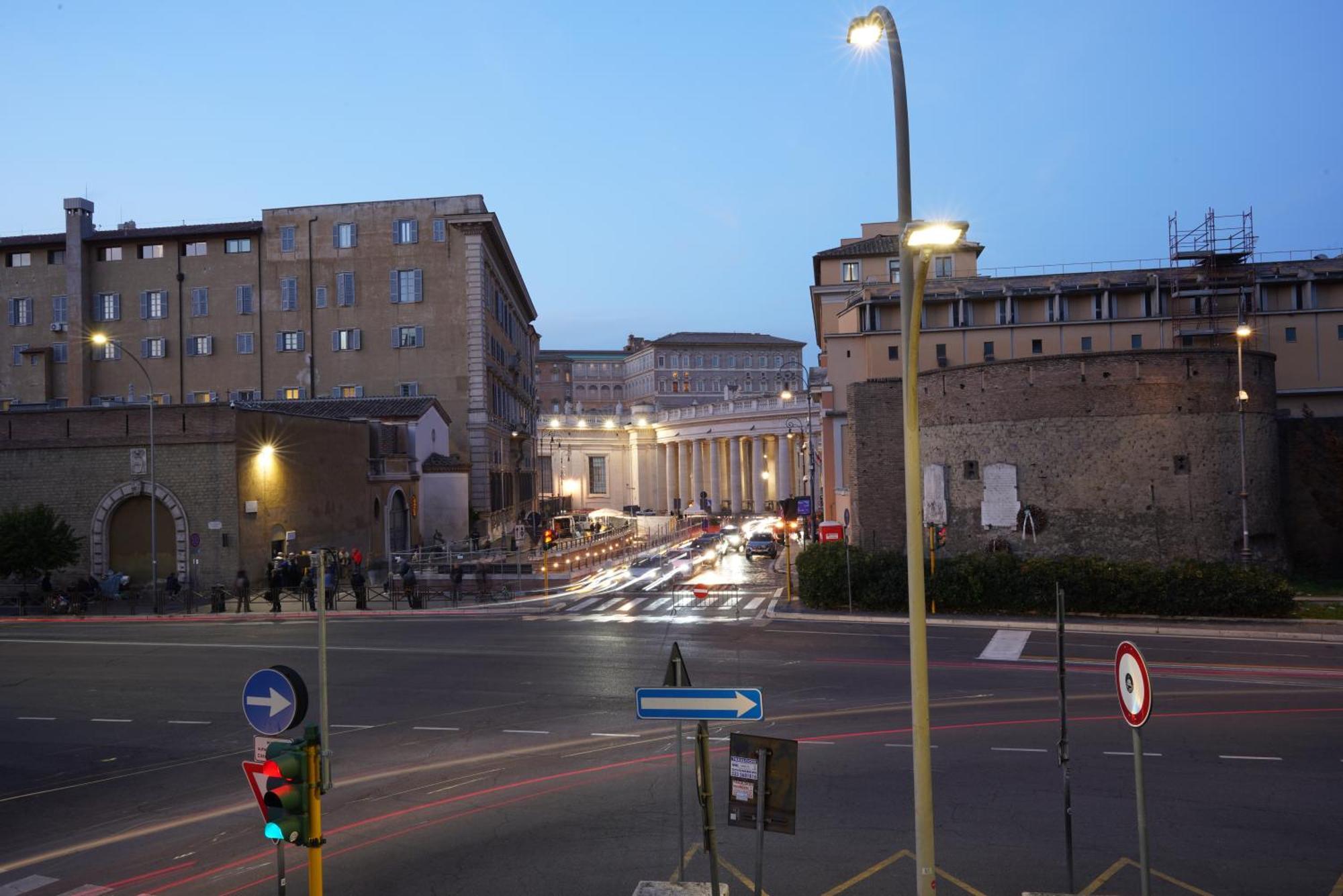 Lux Vatican In Front Of Saint Peter! Apartment Rome