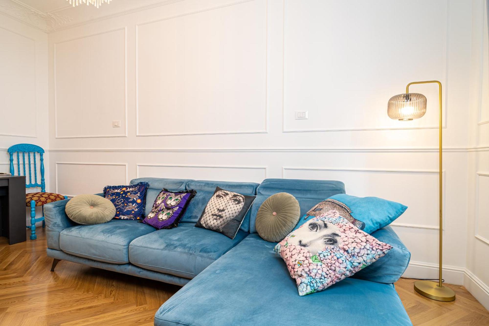 Vatican Boutique Rhome
