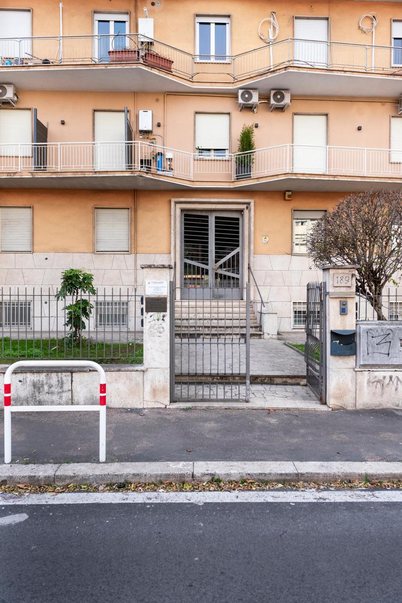 Apartment Goldstar *