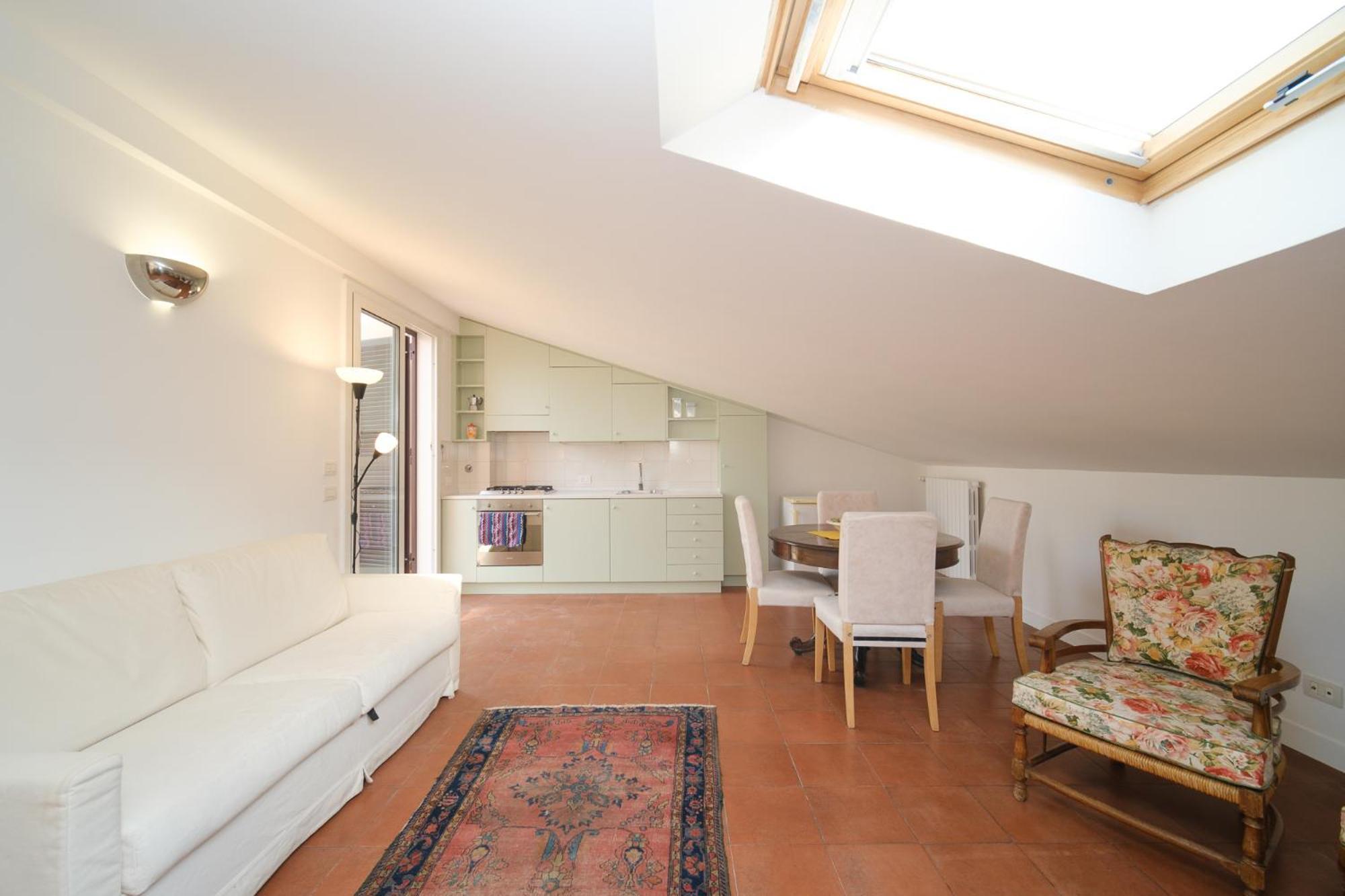 Apartment Juan's Trevi Buddyrent Rome