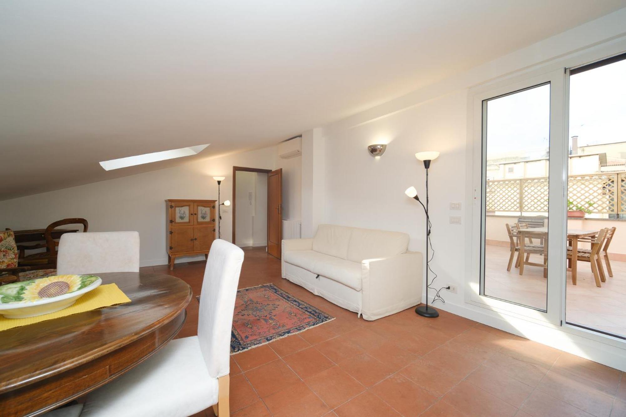 Apartment Juan's Trevi Buddyrent *