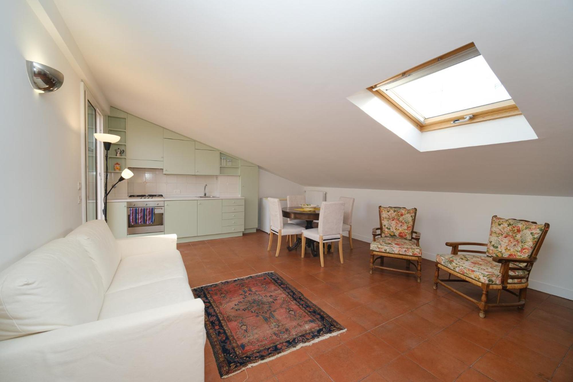 Apartment Juan's Trevi Buddyrent