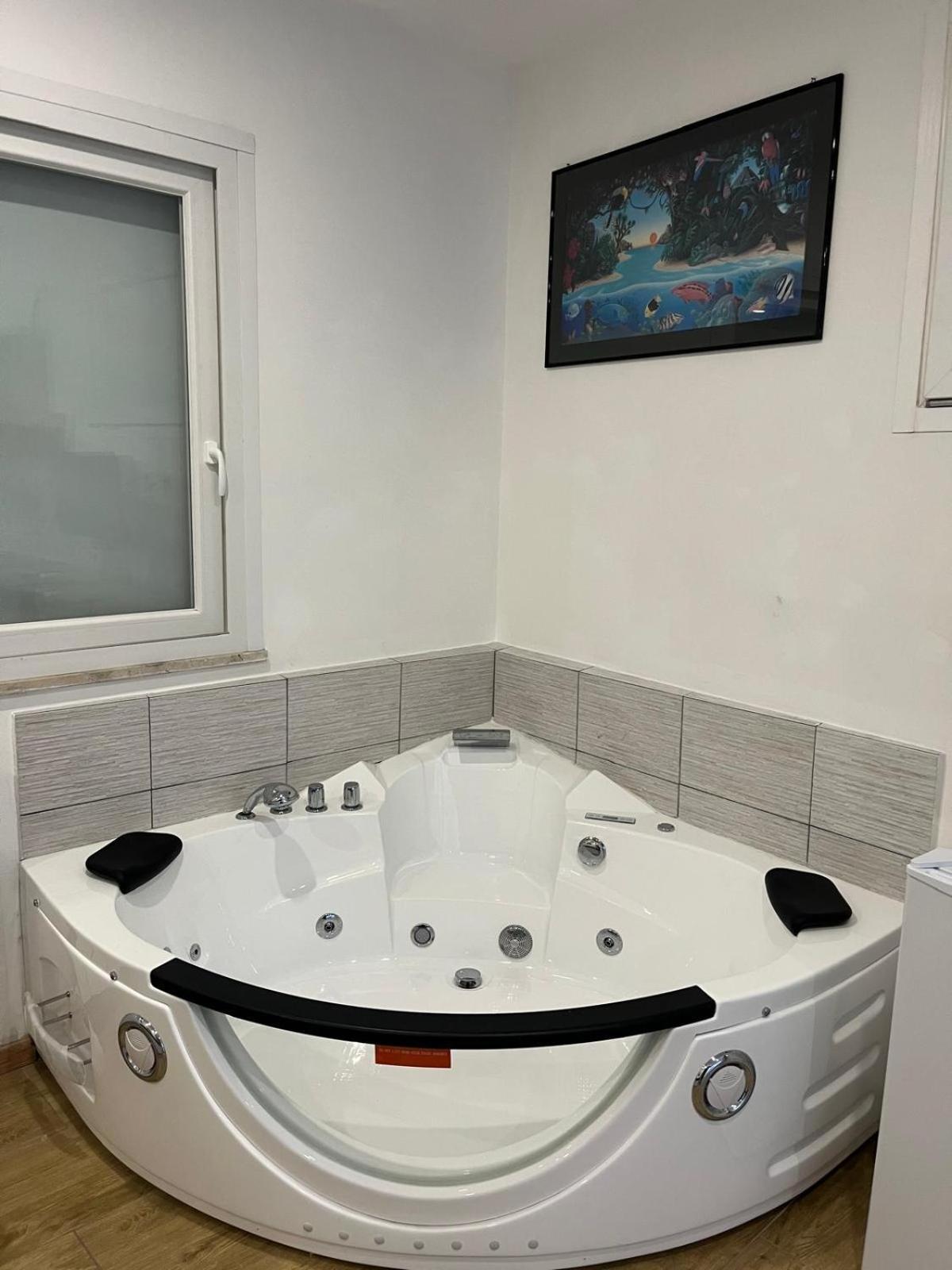 Hotel Ekotel 3*