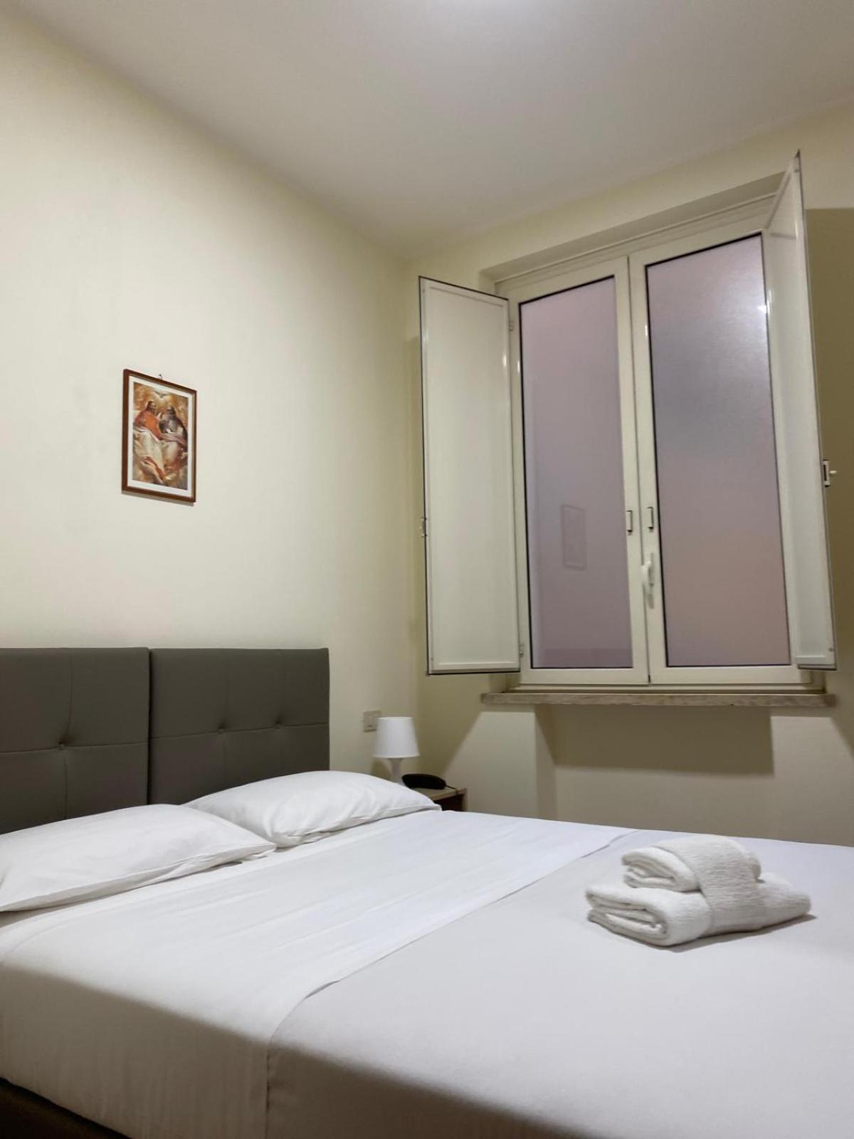 Casa Per Ferie Santa Maria Alle Fornaci Hotel