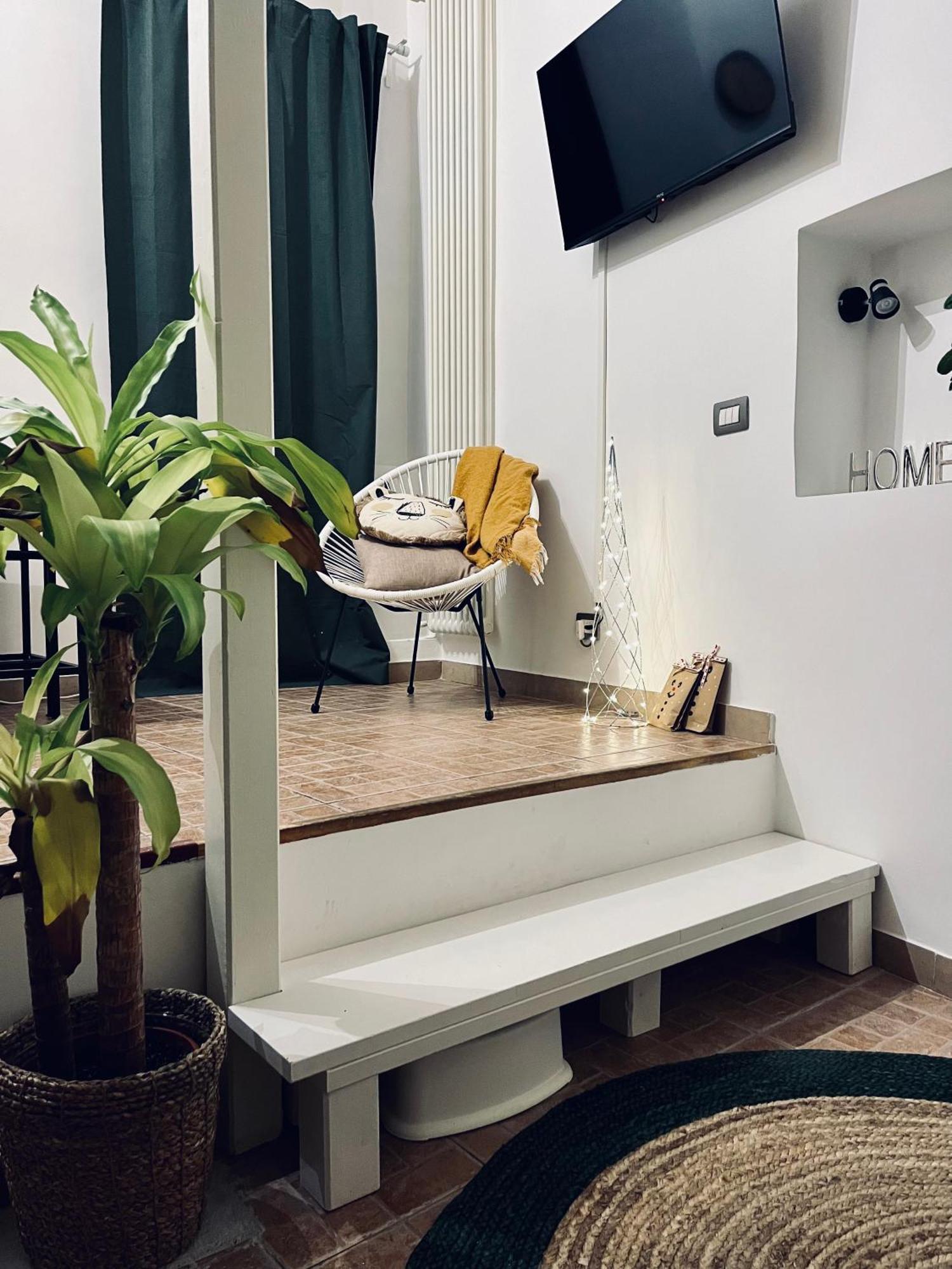 Leonardo Apartment *