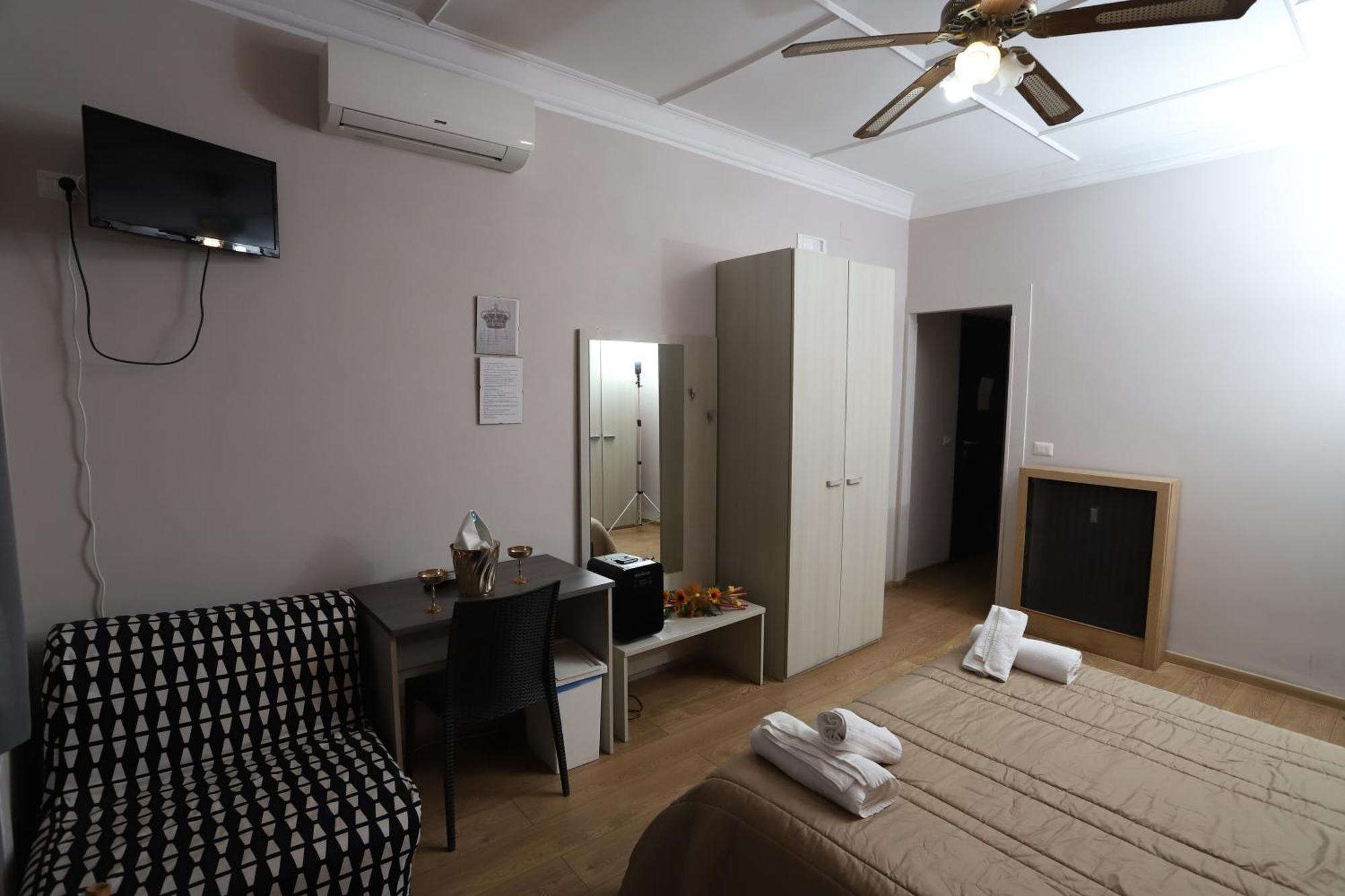 Palace King Of Bed & Breakfast Roma
