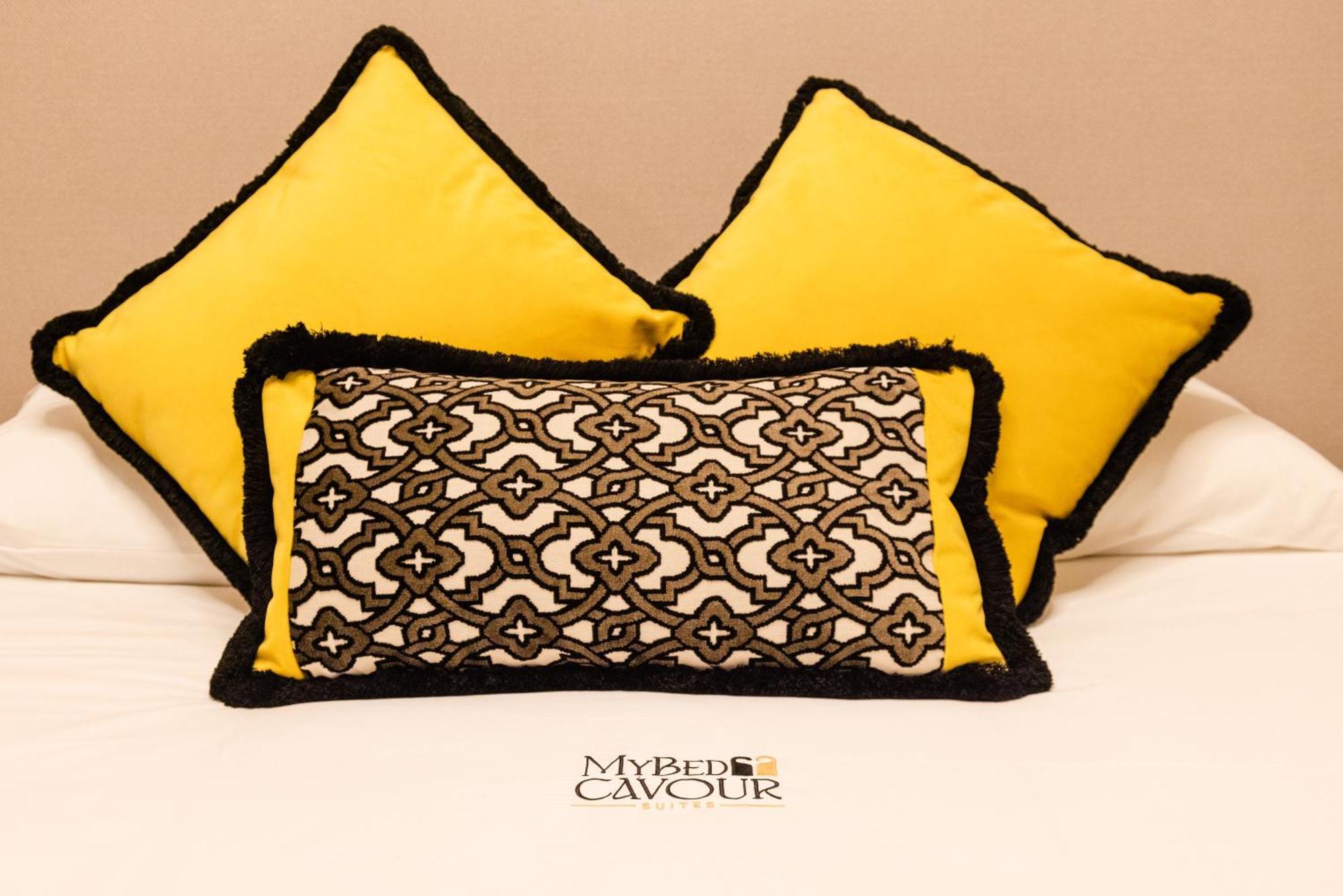 Mybedcavour
