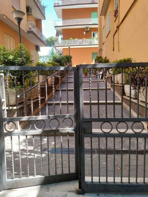 44oz With Terrace In Monteverde Apartment Rome