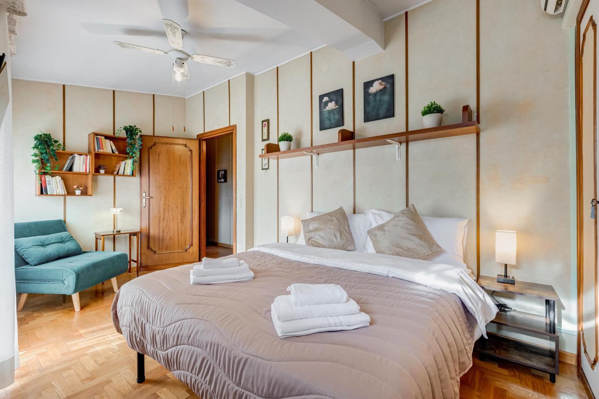 The Elegant Penthouse - Ampio Attico Con Posto Auto Apartment
