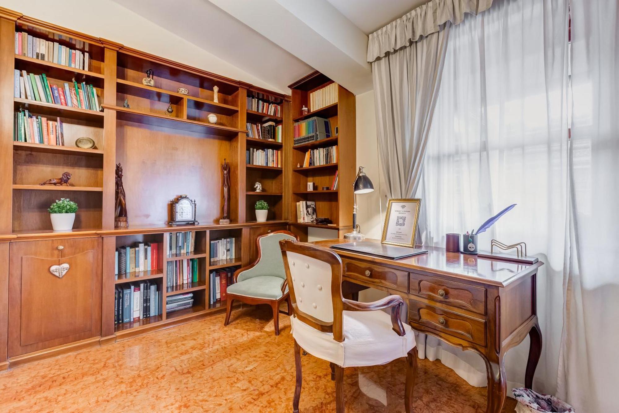 Apartment The Elegant Penthouse - Ampio Attico Con Posto Auto Rome