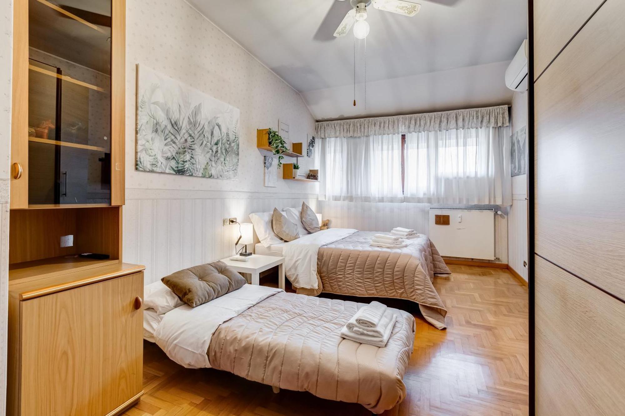 The Elegant Penthouse - Ampio Attico Con Posto Auto *