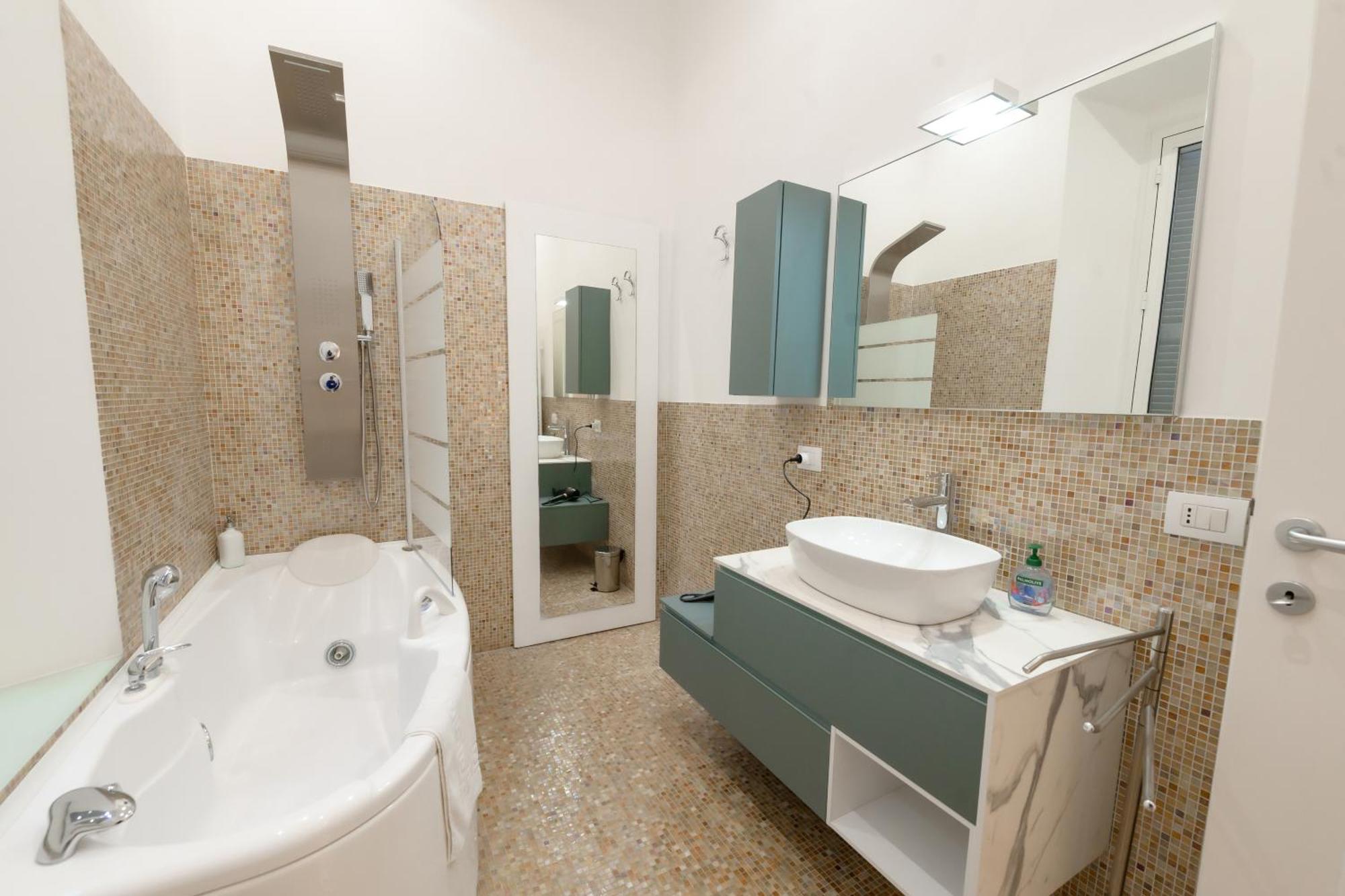 San Giovanni Apartment *