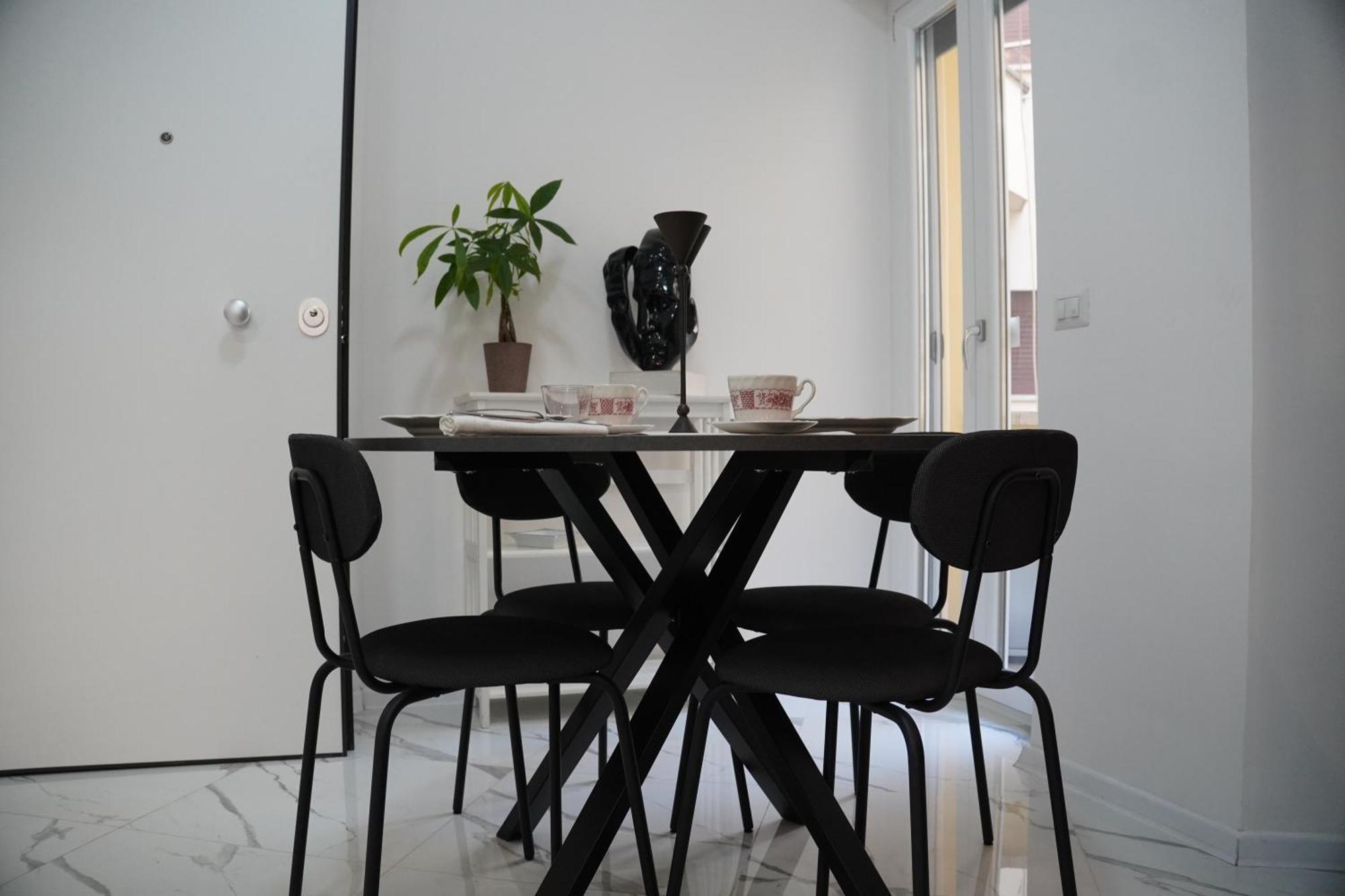 Lela's - Puglia Mia Group Apartment Rome