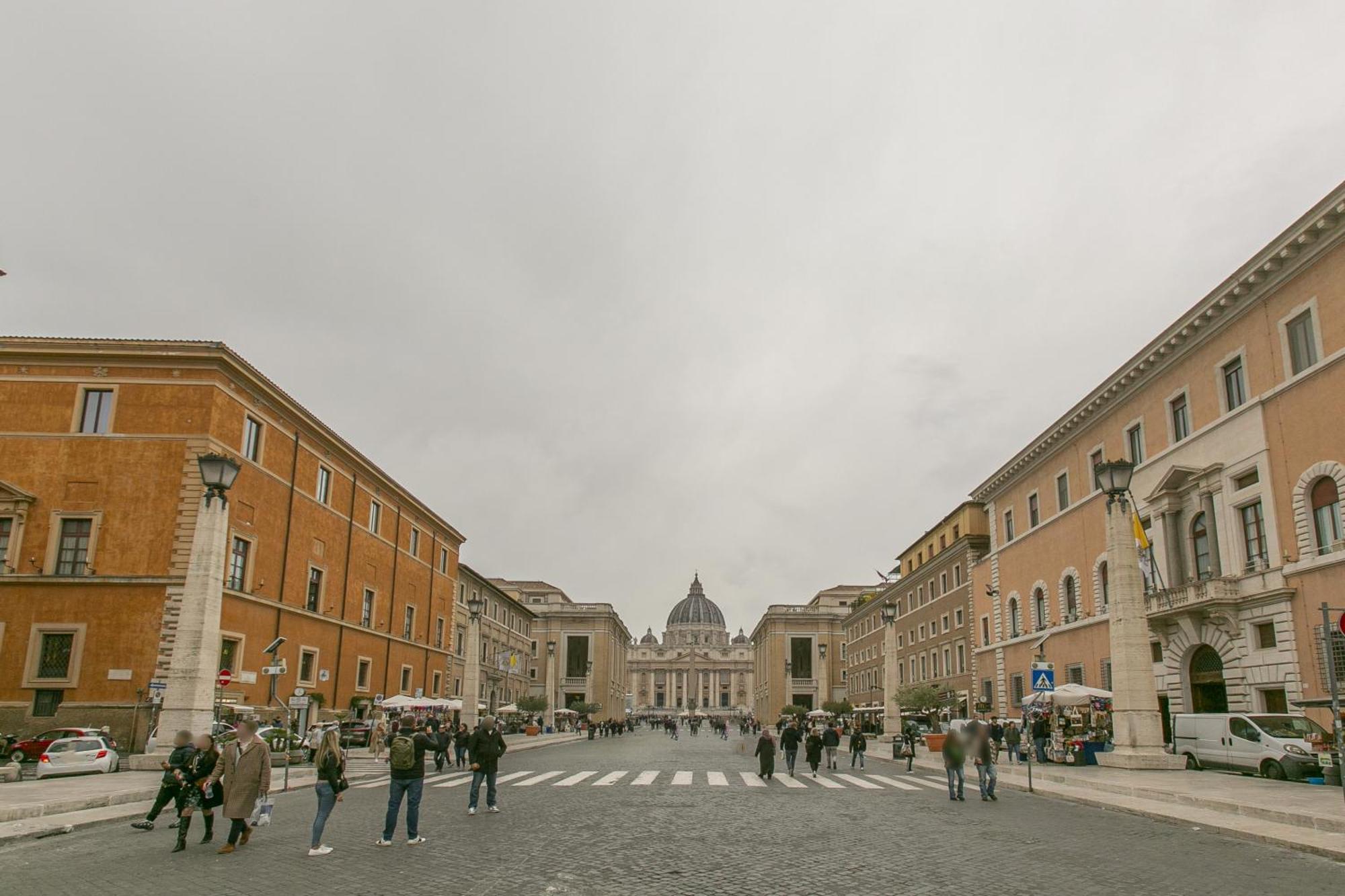 Borgo Vittorio 20 Vatican * Roma