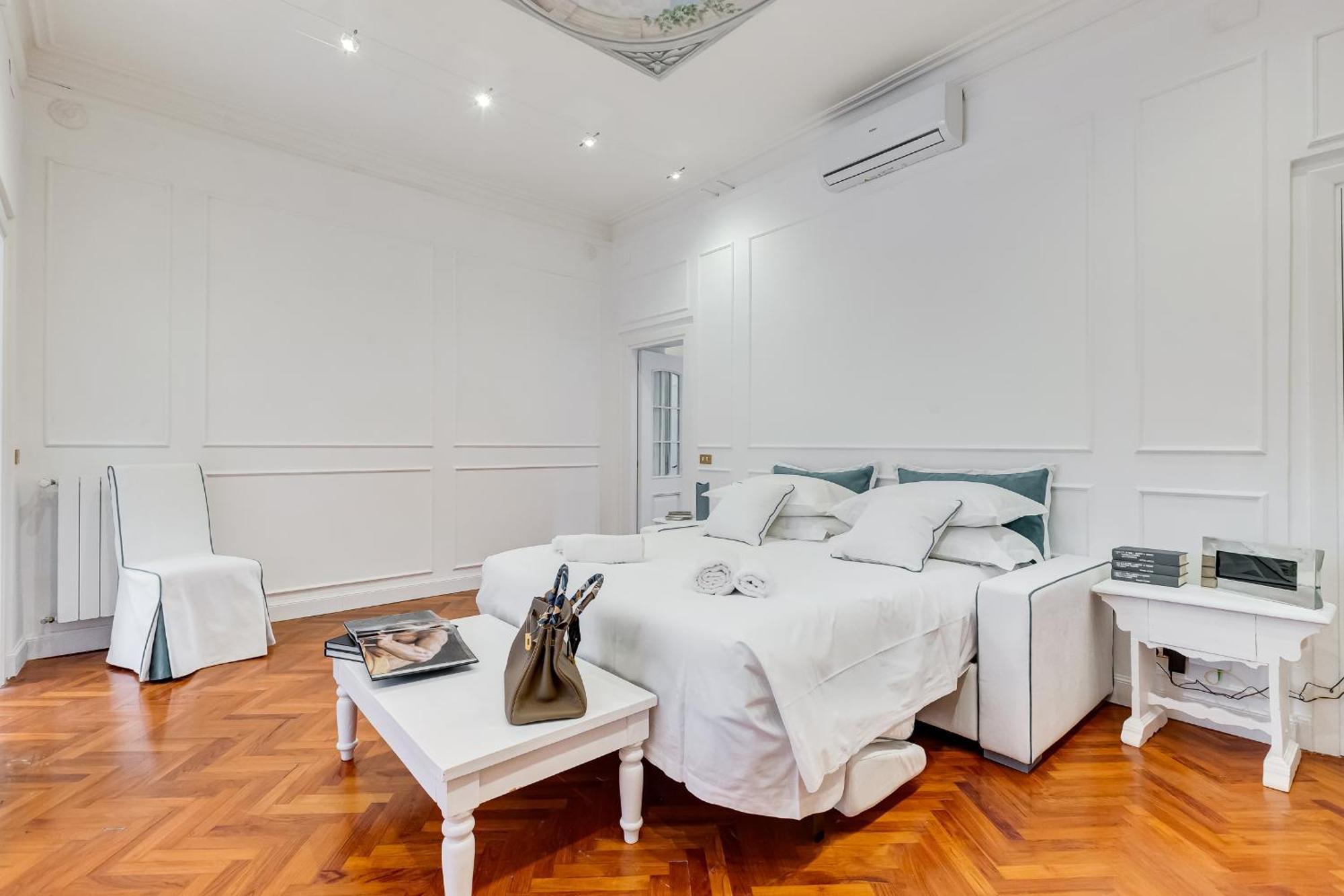New Opening Spagna Appartement