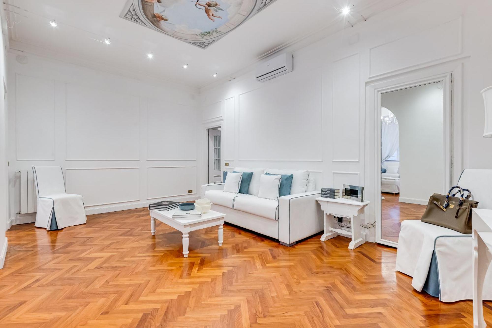 New Opening Spagna Appartement