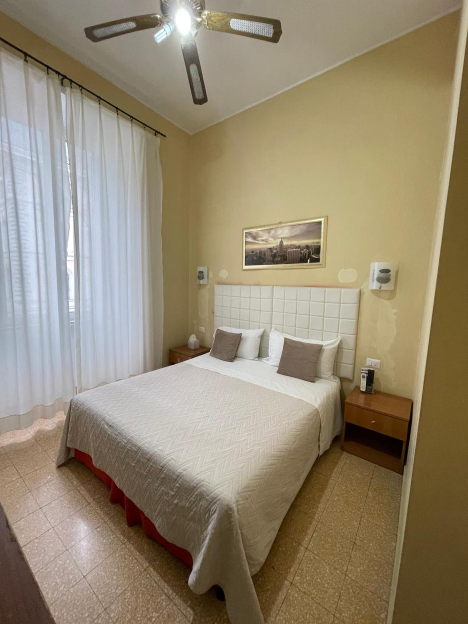 Meret 2* Rome