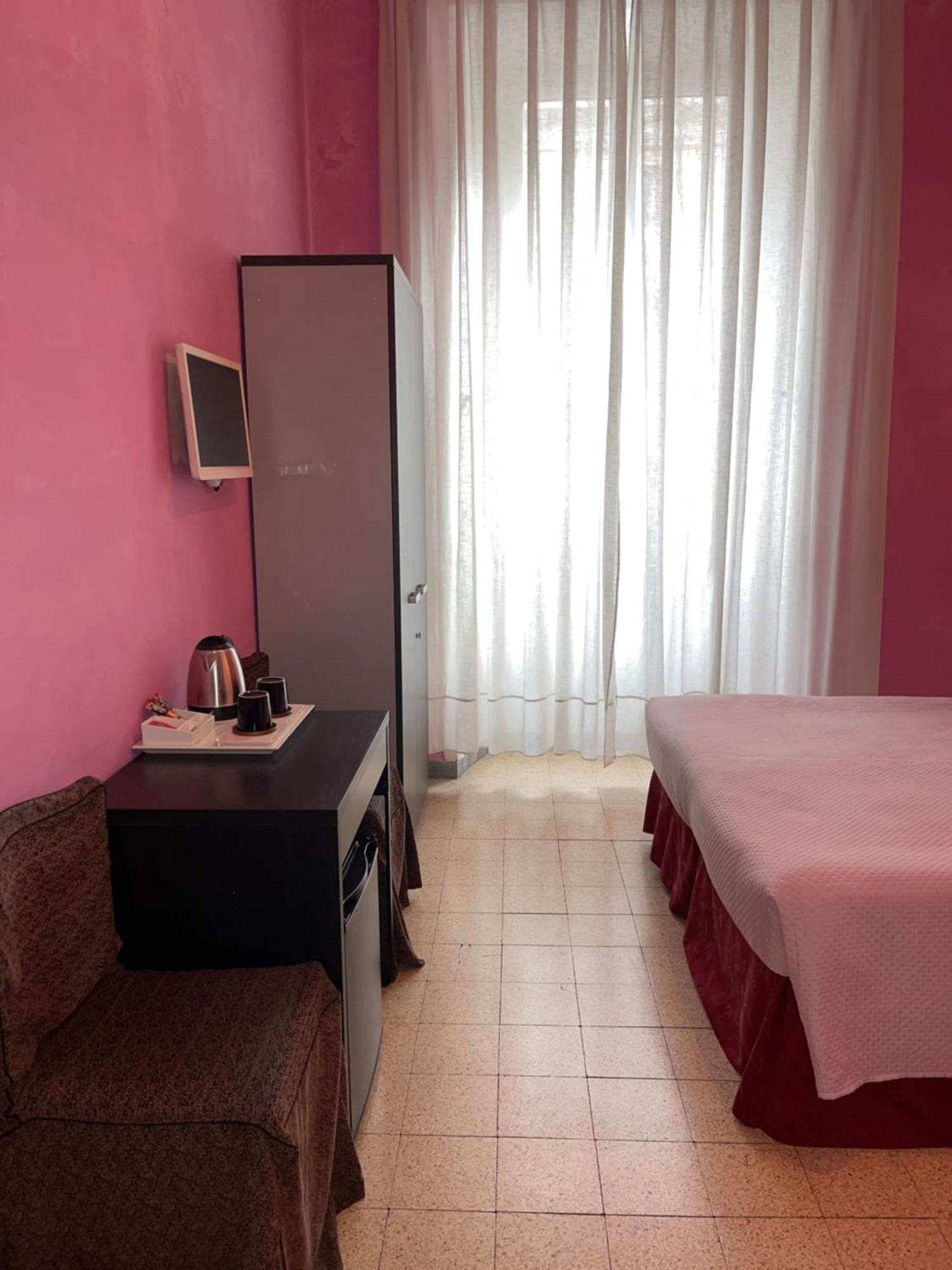 Meret Bed & Breakfast Rome