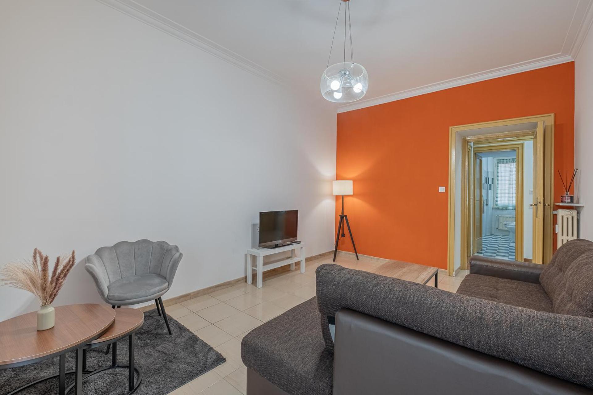 Orange Blue House 1bedr Metro Re Di Appartement *