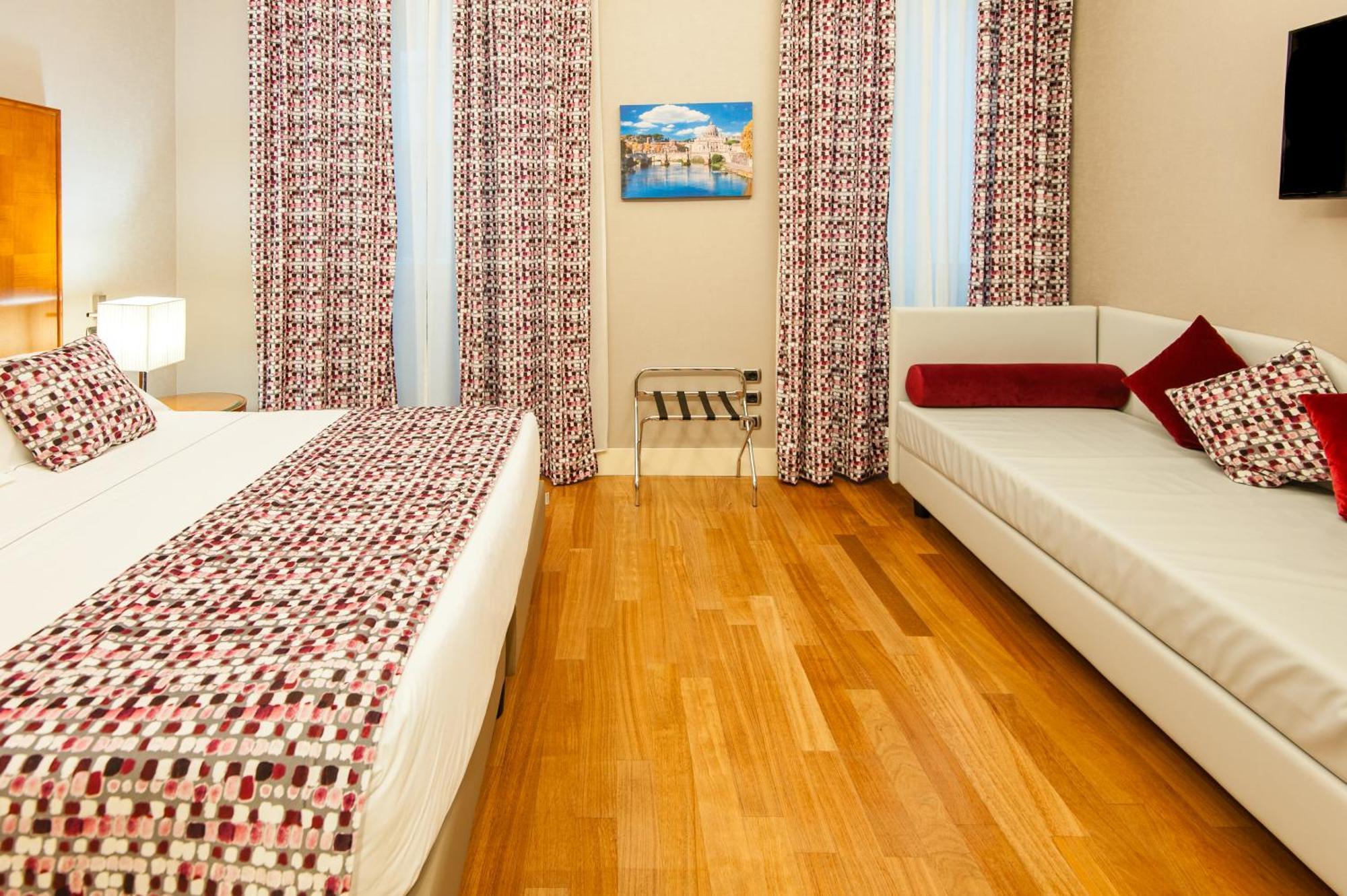 Hotel Delle Nazioni 4*